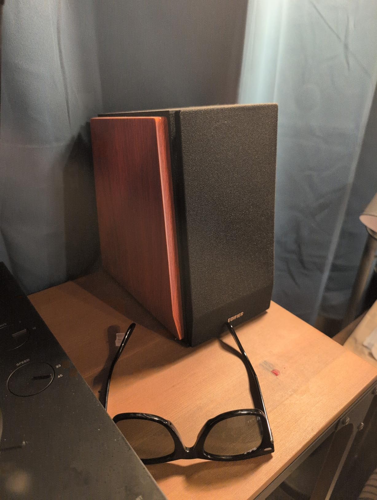 Edifier R1700BTs Active Bluetooth Bookshelf Speakers - 2.0 Wireless Near Field Studio Monitor Speaker - 66w RMS with Subwoofer Line Out customer photo 1