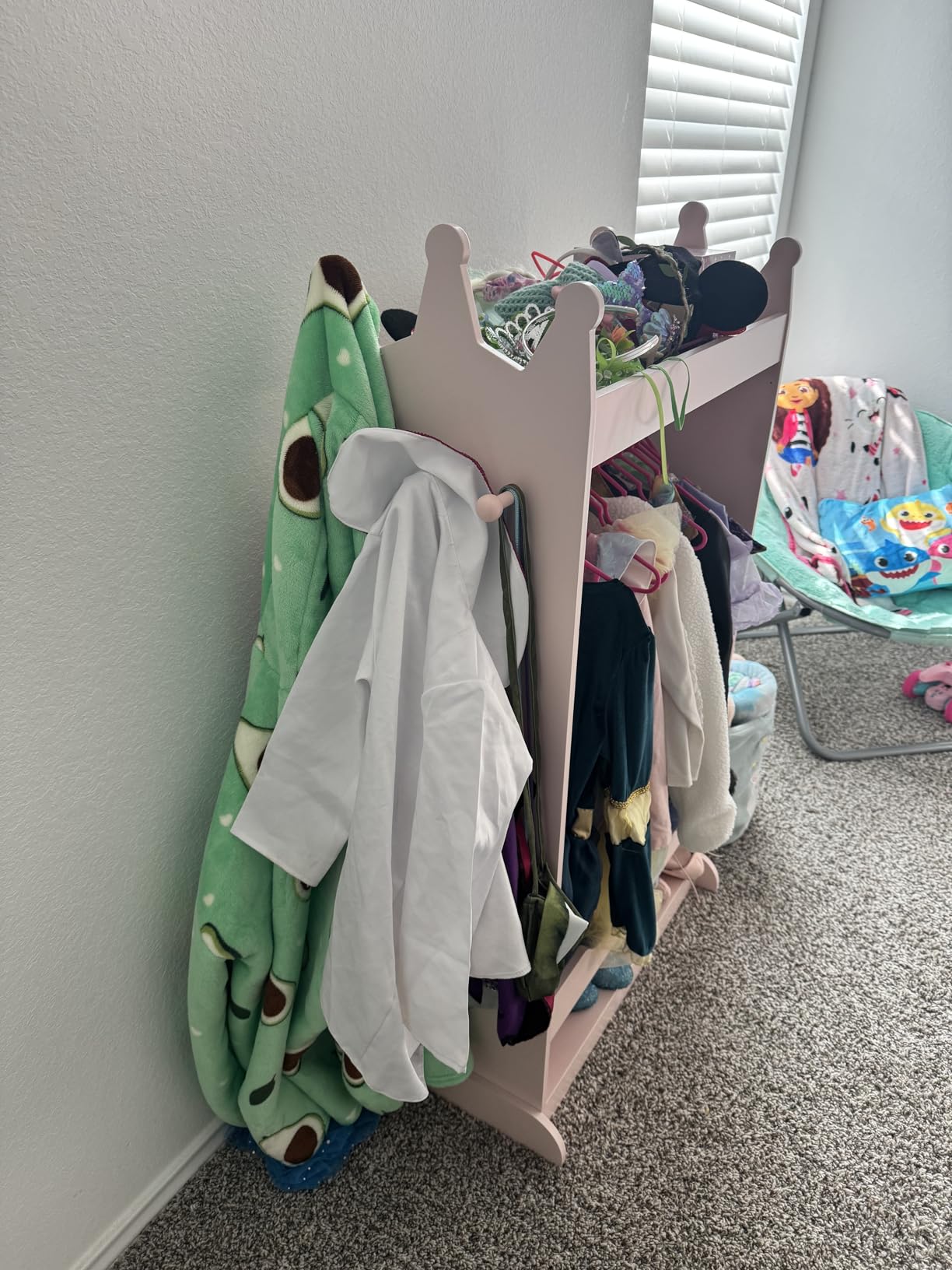 UTEX Kids Dress up Storage with Crown-Shaped Top and Mirror | Open Hanging Armoire Closet, Kids Wardrobe Closet, Wide Feet, Safety Acrylic Mirror, Water-based Paint customer photo 1