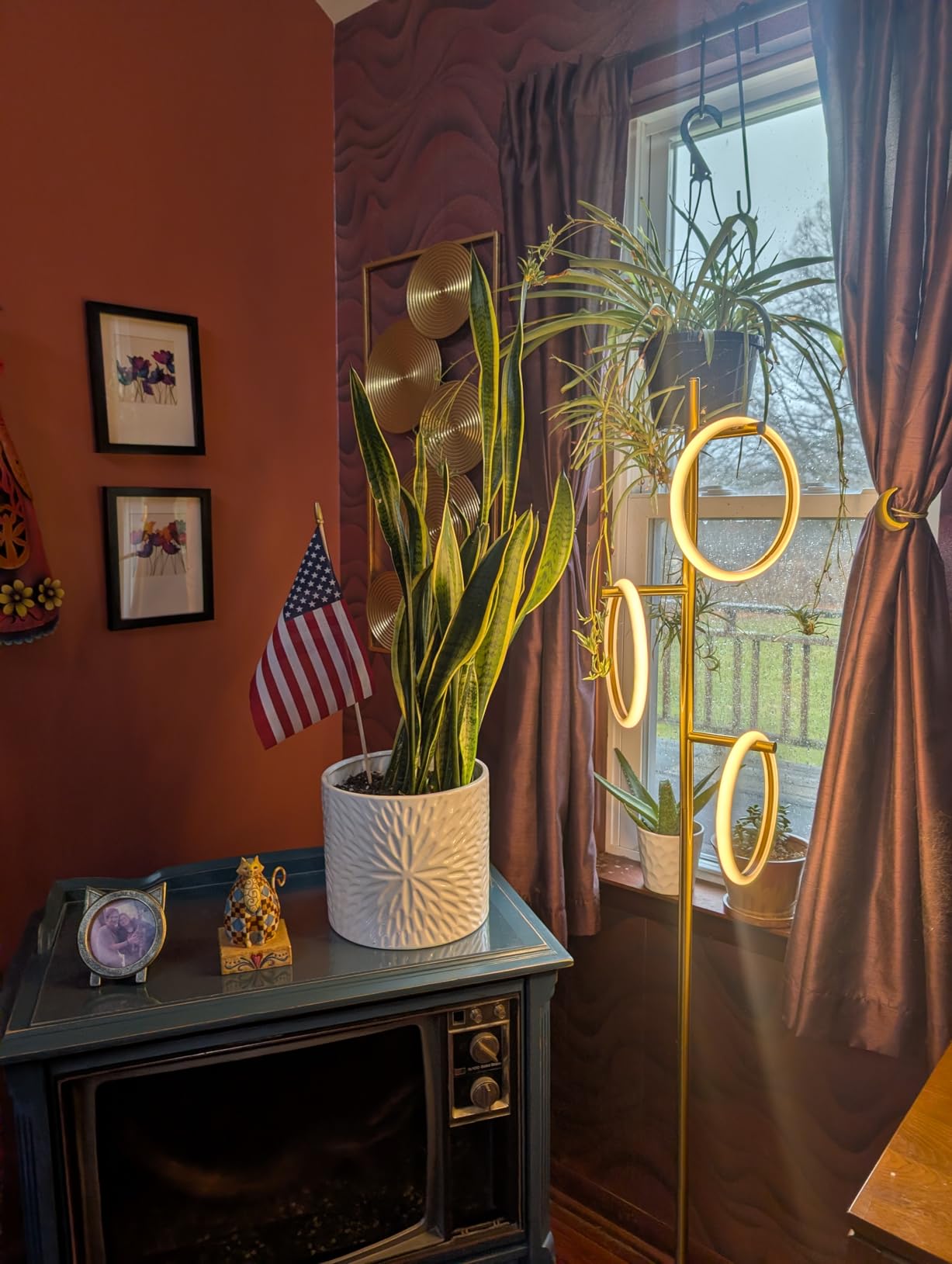 Brightech Saturn Floor Lamp, Great Living Room Decor, Tall Contemporary Standing Tree Light for Offices, Living Rooms, with 3 LED Heads for Bedroom Reading - Gold/Brass customer photo 2