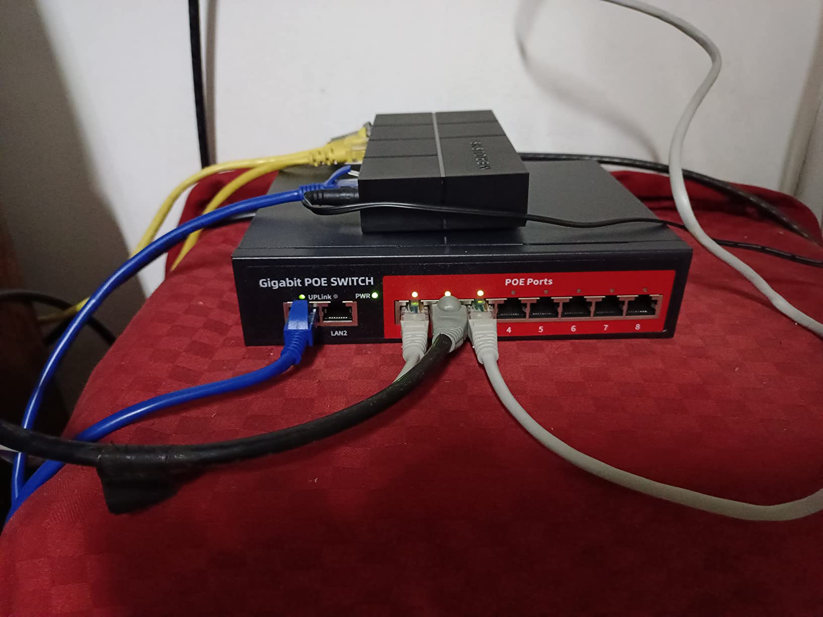 8 Port Gigabit PoE Switch with 2 Gigabit Uplink, 120W Built-in Power, 802.3af/at Compliant, Managed PoE+ Switch Support VLAN, QoS, Fanless Metal, Plug and Play(Desktop/Wall Mount) customer photo 1