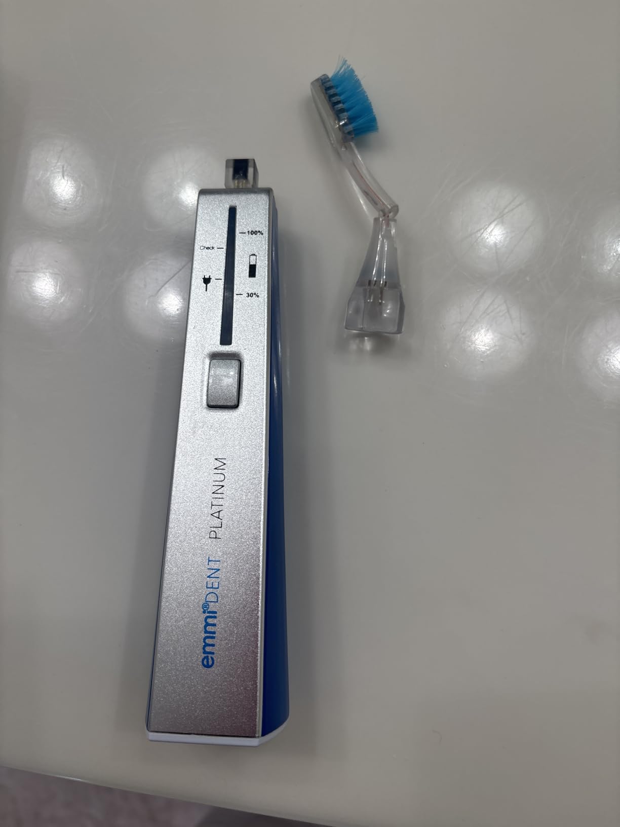 Emmi-dent Electric Ultrasonic Toothbrush Set with Gentle 100% Ultrasound Cleaning Technology. Ideal for Sensitive Teeth & Gums, Plaque Removal and More! Includes Nano-Bubble Toothpaste. Rechargeable. customer photo 1