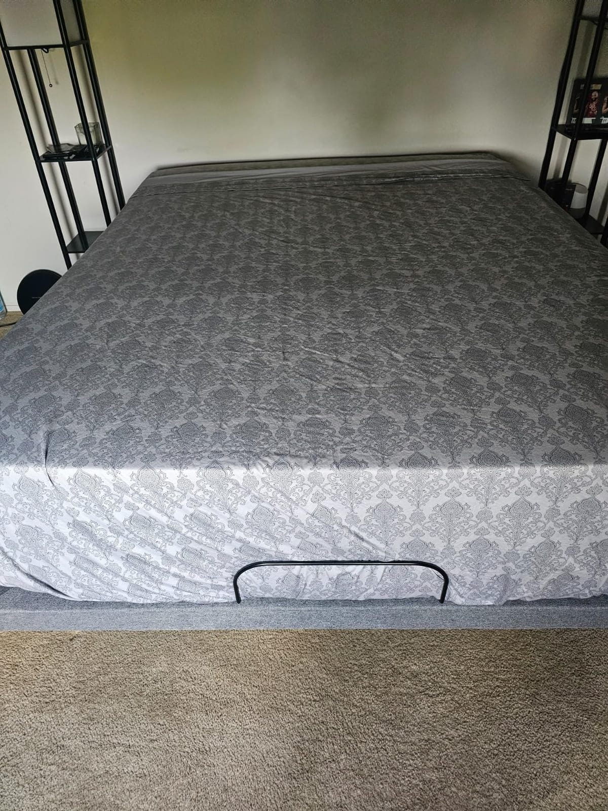 Best Choice Products Ergonomic Queen Size Adjustable Bed Frame, Electric Base w/Wireless Remote Control, Nightlight, Massager, 2 USB Ports customer photo 1