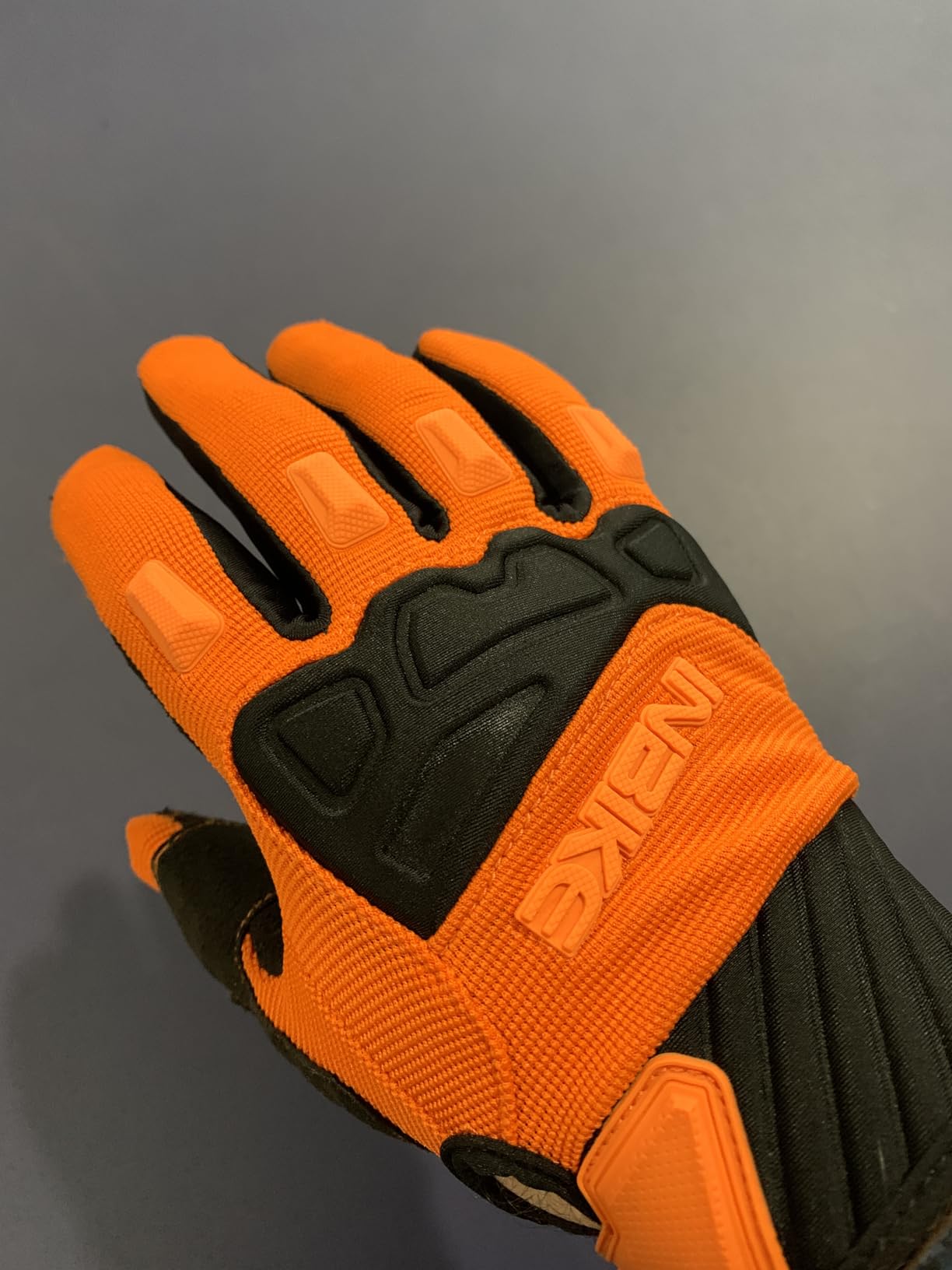 INBIKE Dirt Bike Gloves for Men with Knuckle Guard, Padded MTB Motocross Racing Gloves, Breathable Cycling Gloves customer photo 2