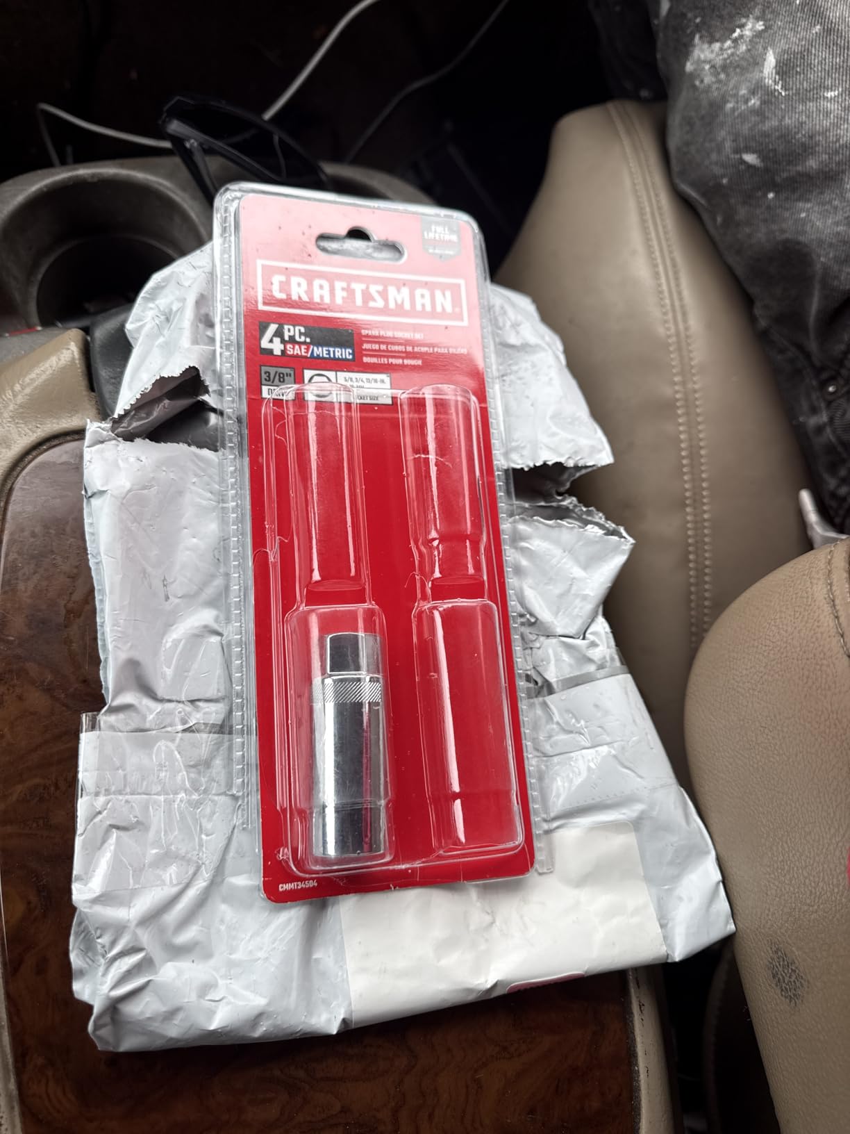 CRAFTSMAN 3/8 in. Drive Metric and SAE 6 Point Standard Spark Plug Socket Set, 4 Piece Set (CMMT34504) customer photo 1