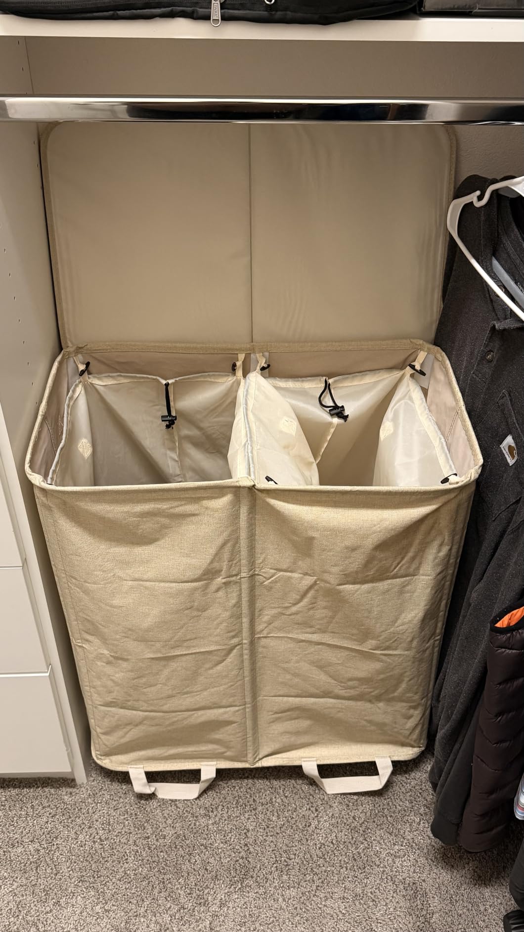 Lifewit Double Laundry Hamper with Lid and Removable Laundry Bags, Large Collapsible 2 Dividers Dirty Clothes Basket with Handles for Bedroom Laundry Room Closet Bathroom College, 136L Black customer photo 1