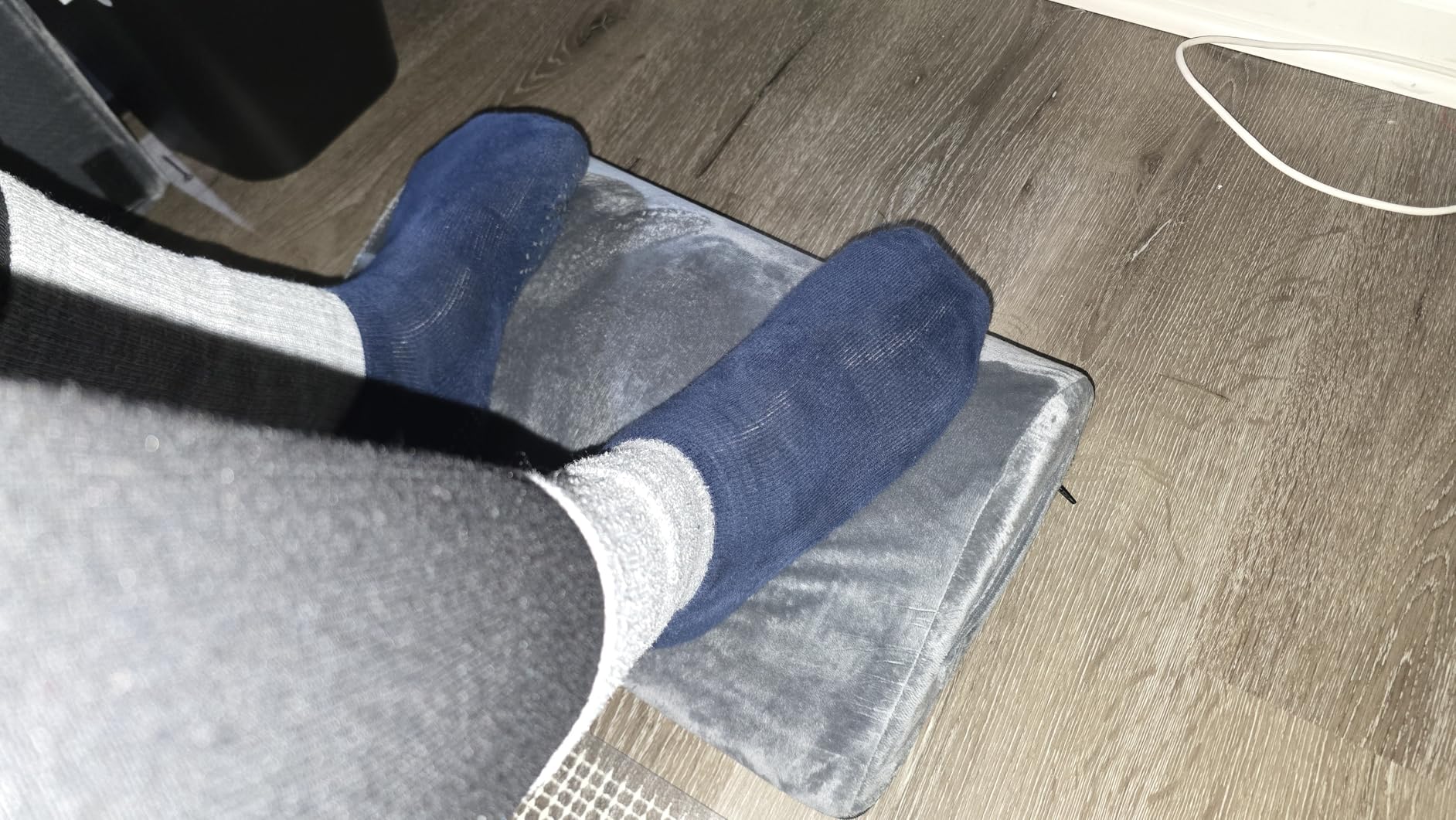 ComfiLife Foot Rest for Under Desk at Work - Adjustable Height Memory Foam Foot Stool for Under Desk, Office Chair & Gaming Chair - Ergonomic Footrest for Back & Hip Pain Relief (Black) customer photo 2
