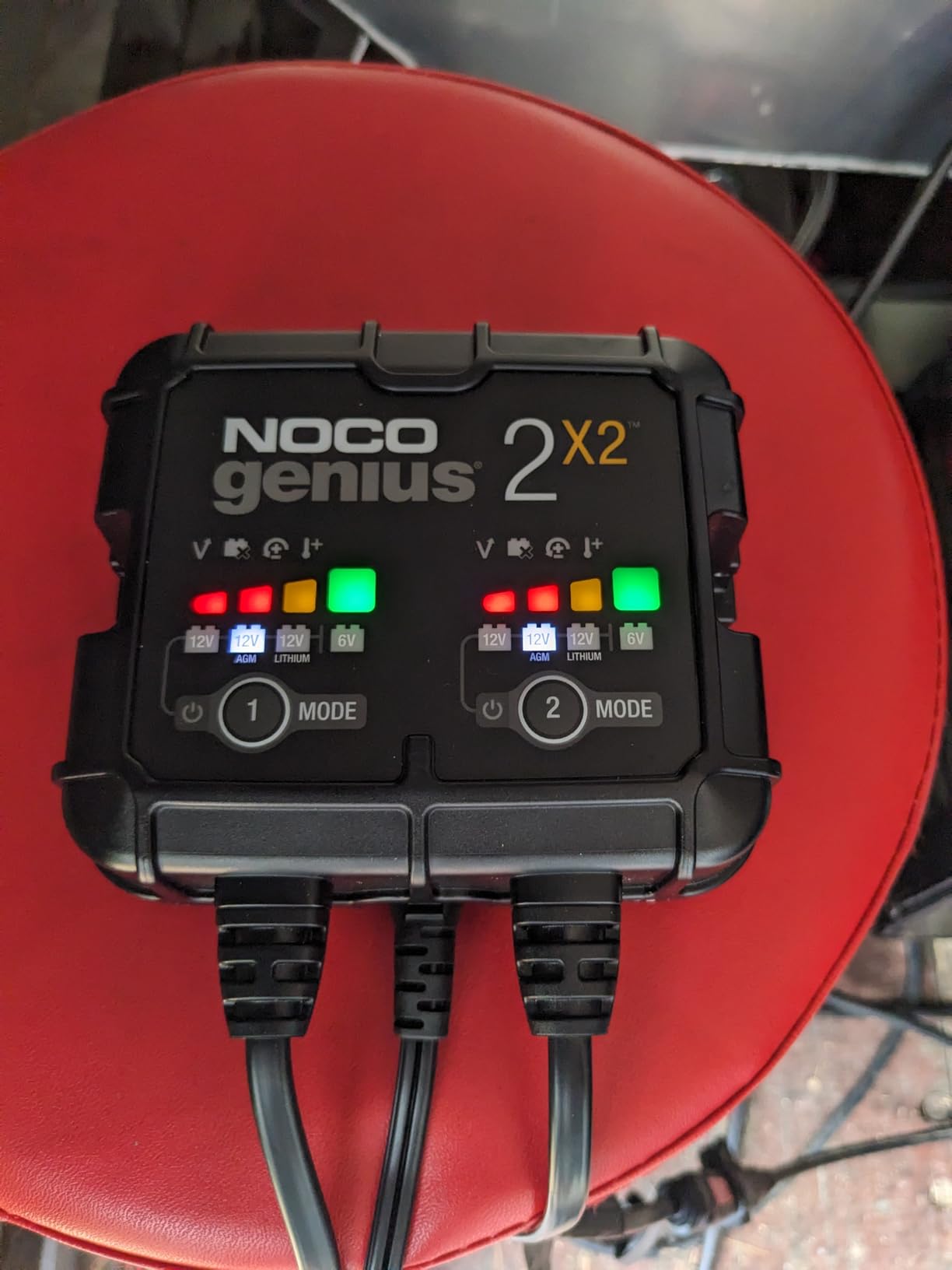 NOCO GENIUS2X2: 4A 2-Bank Smart Battery Charger (2A/Bank) - 6V/12V Automatic Maintainer, Trickle Charger & Desulfator for Lead-Acid & Lithium customer photo 1
