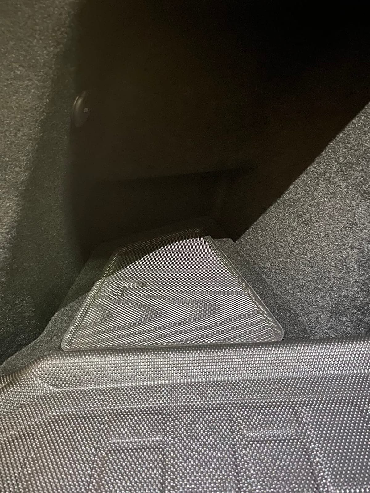 3D MAXpider Kagu Cargo Liner Compatible with Tesla Model Y 5-Seat 2020-2026 customer photo 1