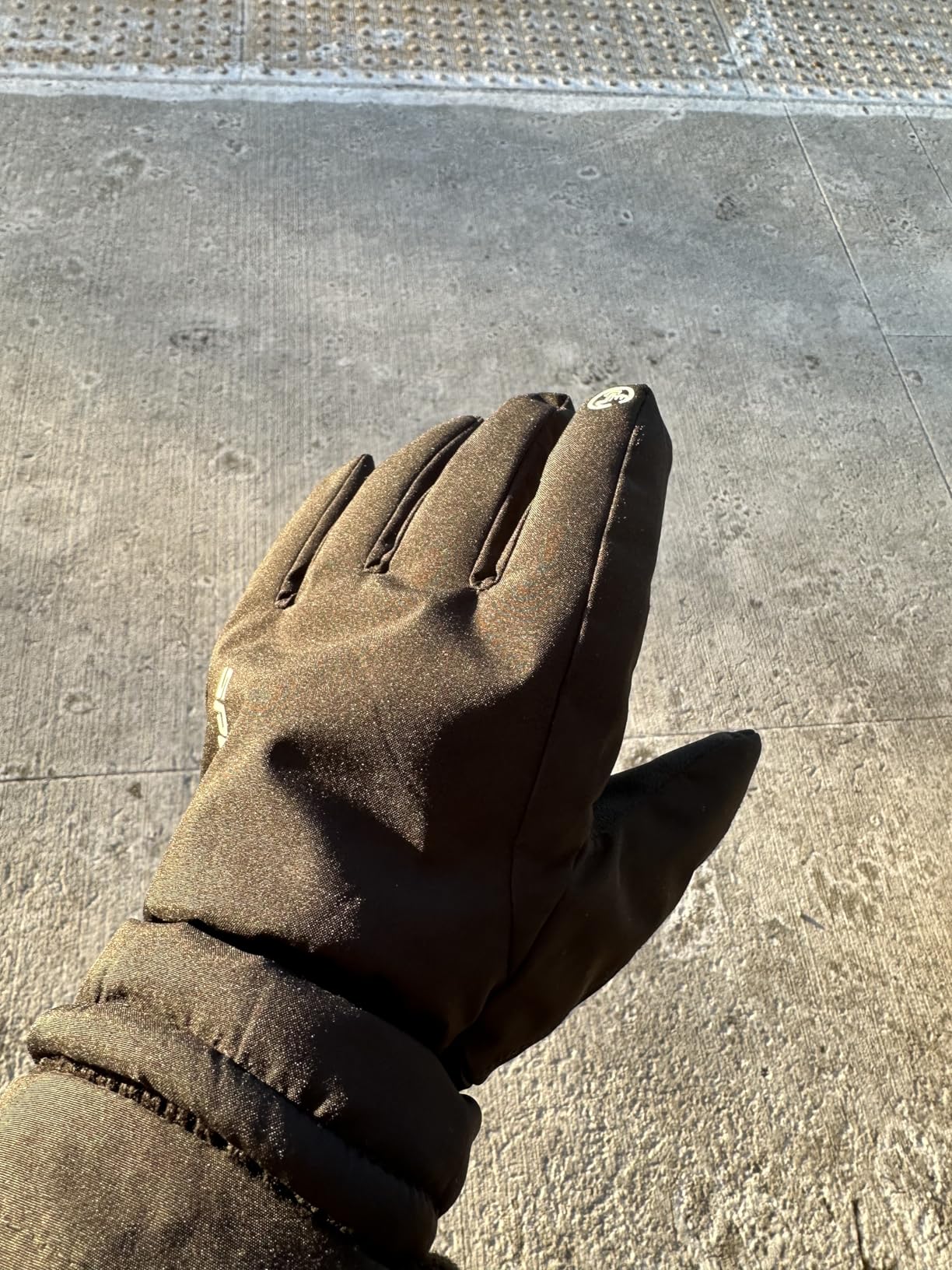 TRENDOUX Winter Gloves for Men Warm: 3M Thinsulate -20℉ Windproof Waterproof Ski Women Glove with Touchscreen Thermal Lining Anti-Slip for Work Cycling Motorcycle Snowboarding customer photo 2