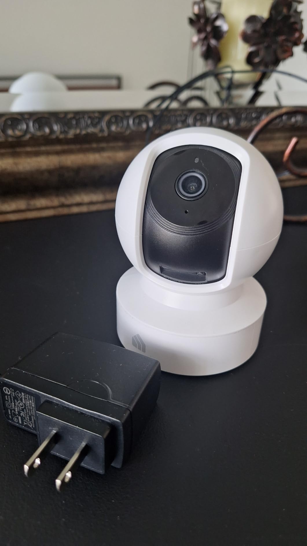 Kasa 1080p Indoor Pan/Tilt Wired Security Camera, Baby & Pet Monitor, EC70 customer photo 1
