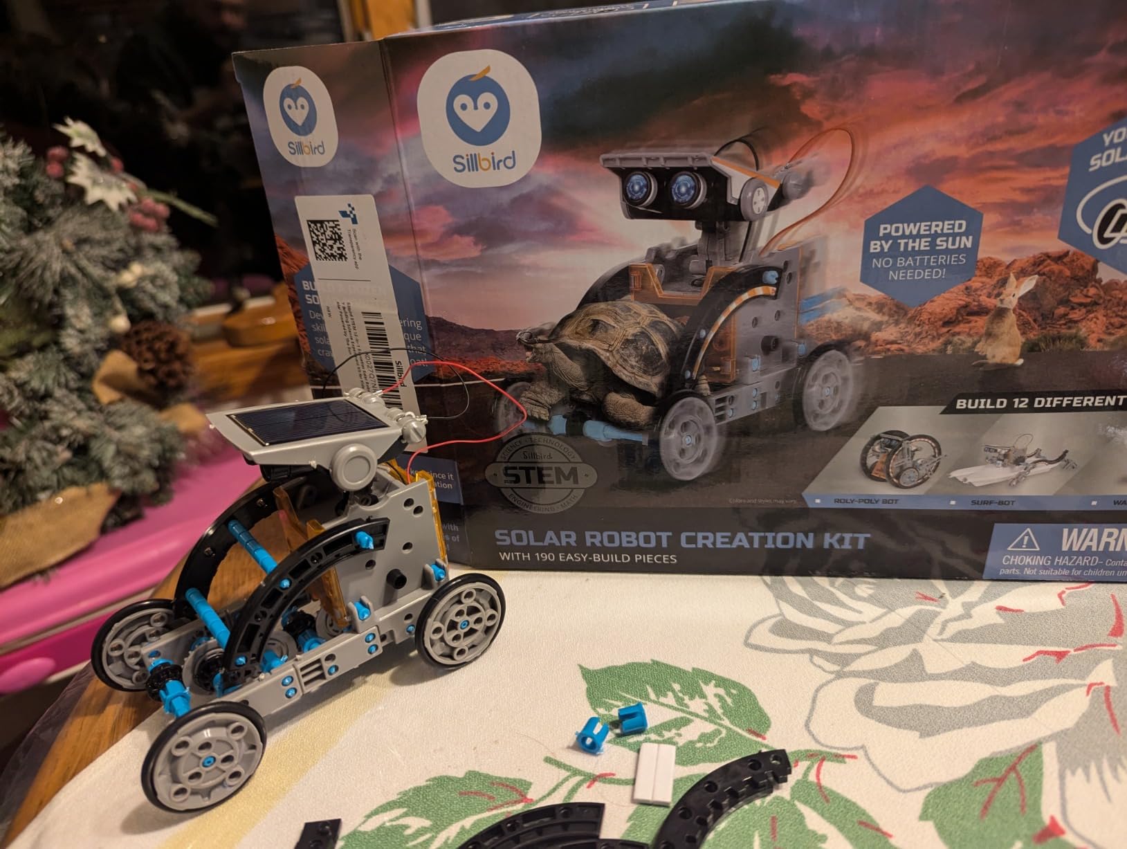 Sillbird Solar Building Robot Kit STEM Gift for Boys Aged 8-13, DIY Science Educational Toys for Kids Teens Birthday, 12-in-1 Solar or Battery Powered Robotic Set with 196 Pieces customer photo 2