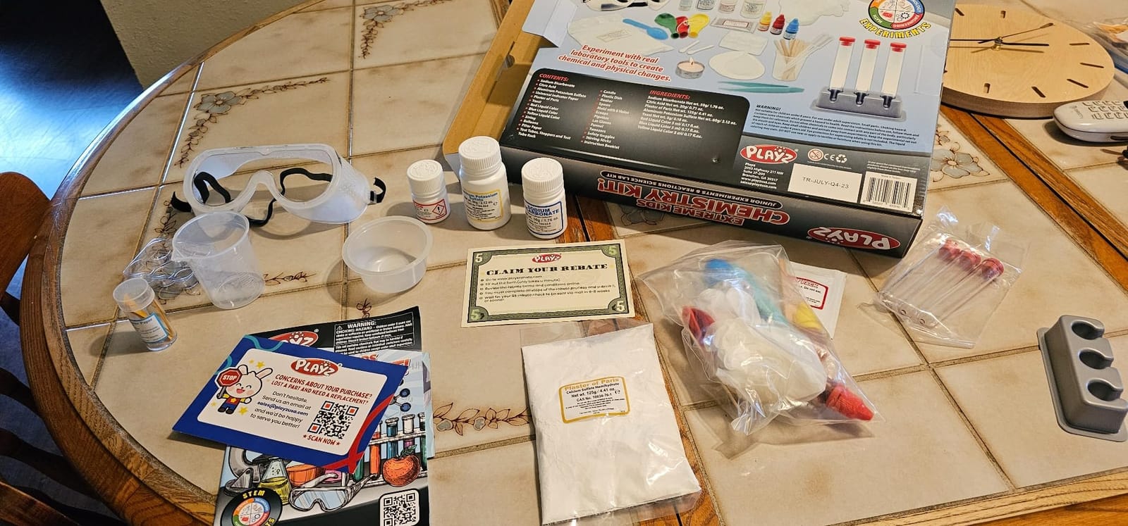 Playz Extreme Chemistry Educational Science Kits for Kids Age 8-12 | 52+ Experiments Chemistry Set Science Toys, STEM Projects with 51+ Tools, Kids Science kit, Science Experiments for Kids Gift customer photo 2