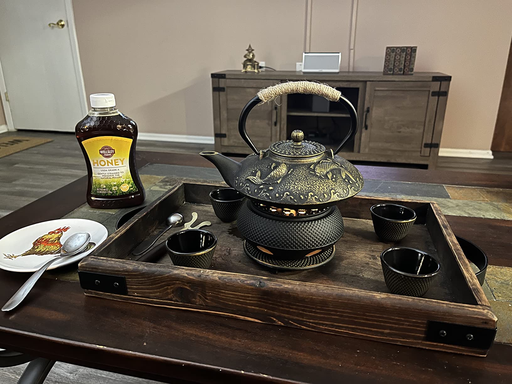 Ufine Koi Fish Cast Iron Teapot Set Stove Top 26 oz Tea Kettle with 4 Cups | Enamel Coated with Stainless Steel Infuser and Trivet, Japanese Style Tetsubin Tea Gift Set customer photo 2