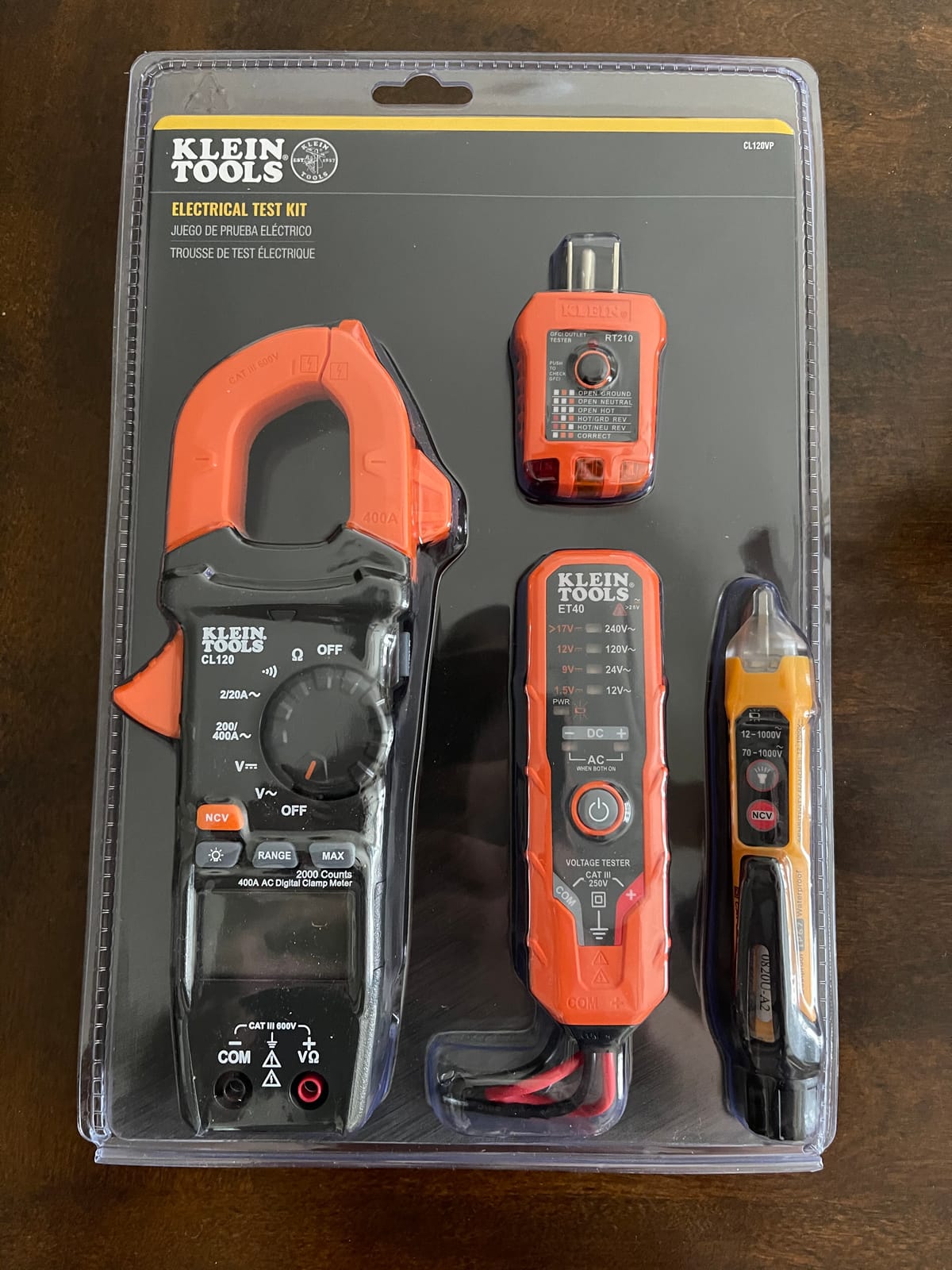 Klein Tools CL120VP Electrical Voltage Test Kit with Clamp Meter, Three Testers, Test Leads, Pouch and Batteries customer photo 2