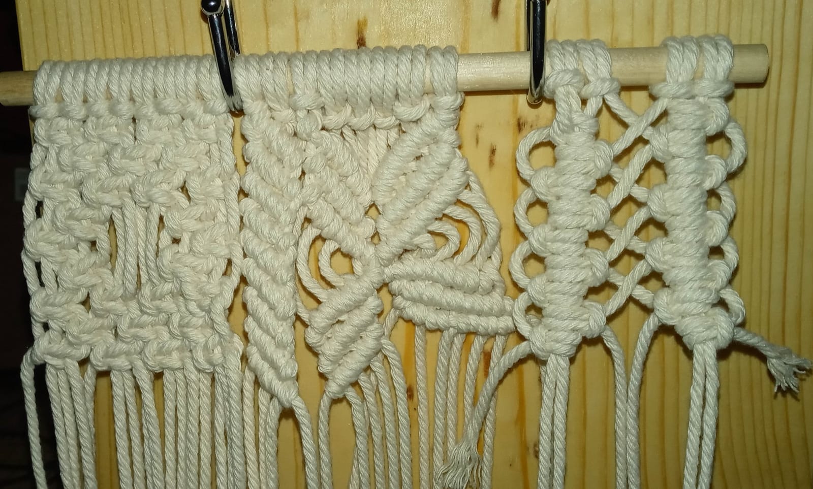 120pcs Macrame Kits for Beginners 3mm x 109yards Natural Cotton Macrame Cord with Wooden Beads & Rings,Wooden Sticks,Metal Rings Macrame Supplies Best for Macrame Plant Hanger customer photo 1