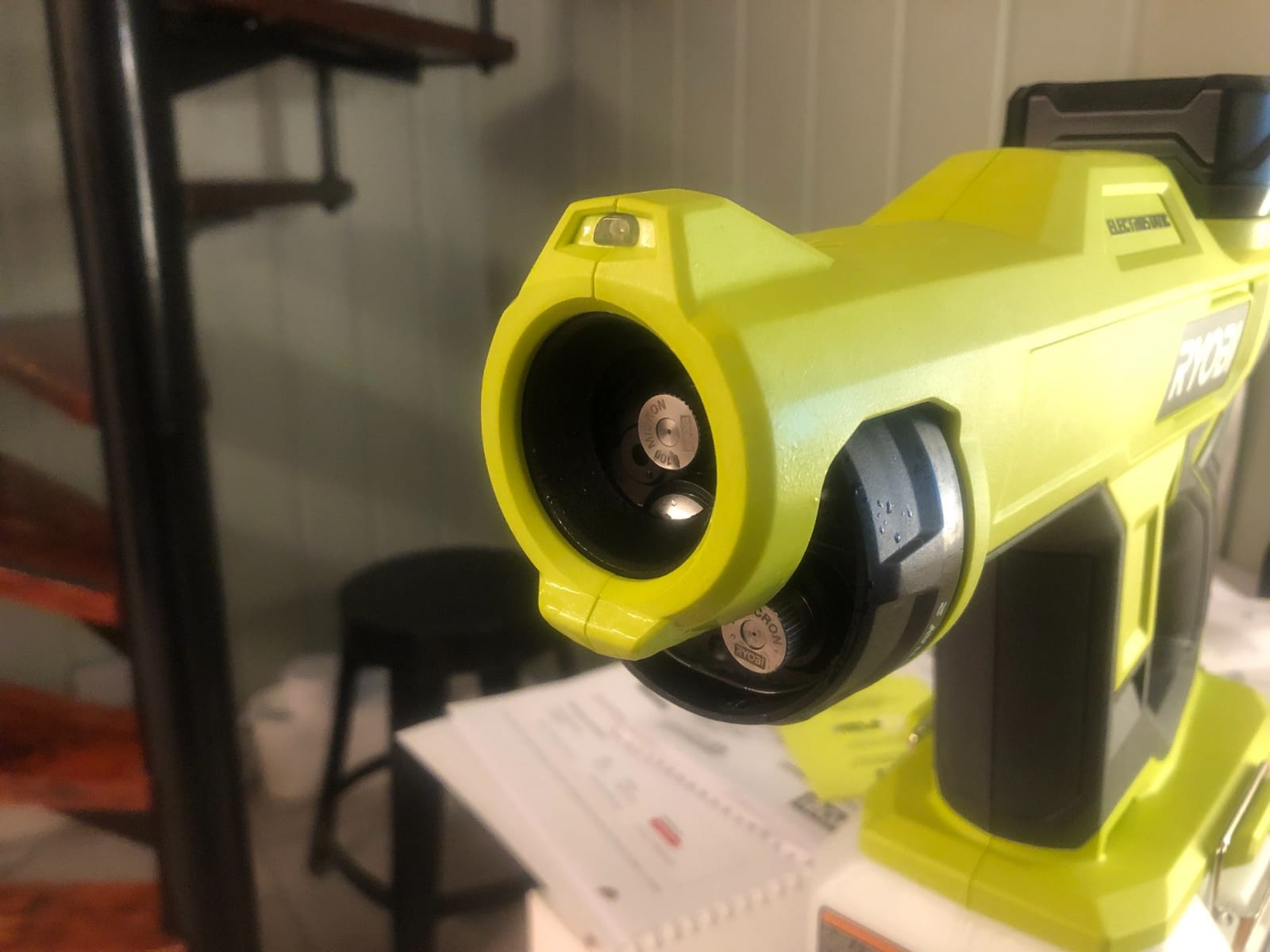 Ryobi ONE+ 18V Cordless Handheld Electrostatic Sprayer Kit with (1) 2.0 Ah Batteries and Charger customer photo 2