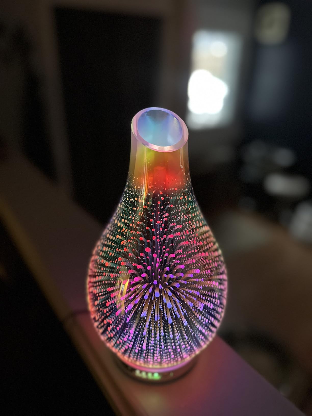 MAXWINER Essential Oil Diffusers Ultrasonic 3D Glass Aromatherapy Diffuser, Auto Shut-Off, Timer Setting, 7 Colors LED Lights Changing for Home, Office, Spa 120ml customer photo 2
