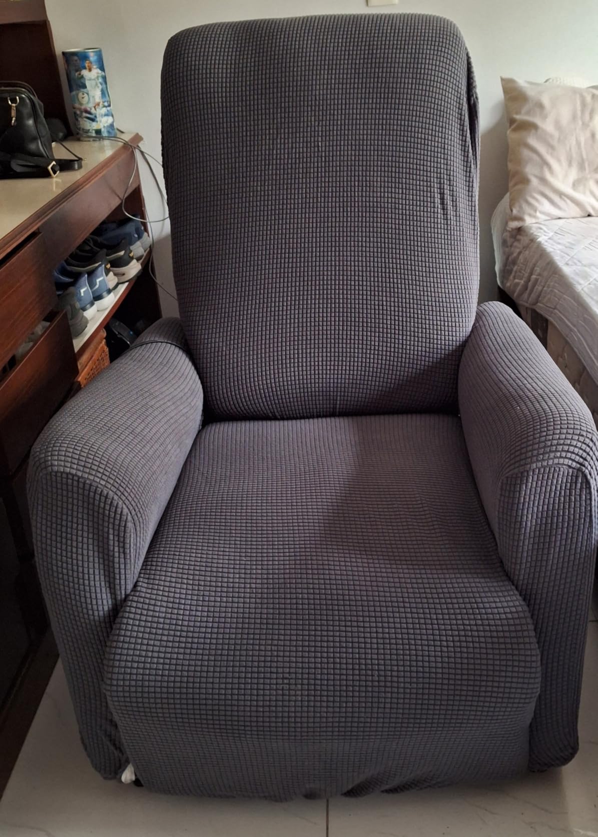 TAOCOCO Stretch Recliner Chair Covers 4 Piece, Grey | 1 Seat Reclining Slipcover, Soft Washable Recliner Protector with Elastic, Jacquard Checkered Recliner Cover for Kids & Pets customer photo 2