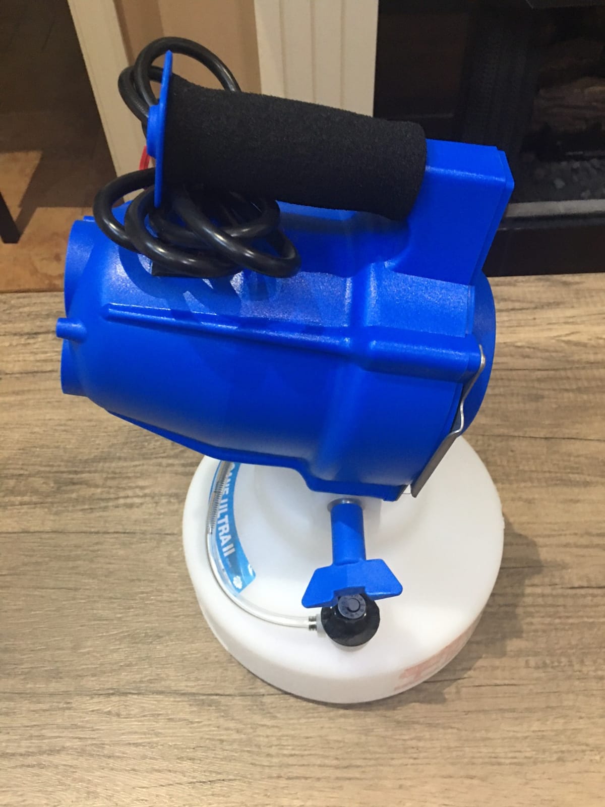 Hurricane Ultra II Corded ULV Hand Carry 1-Gallon Fogger, 10-50 Microns customer photo 1