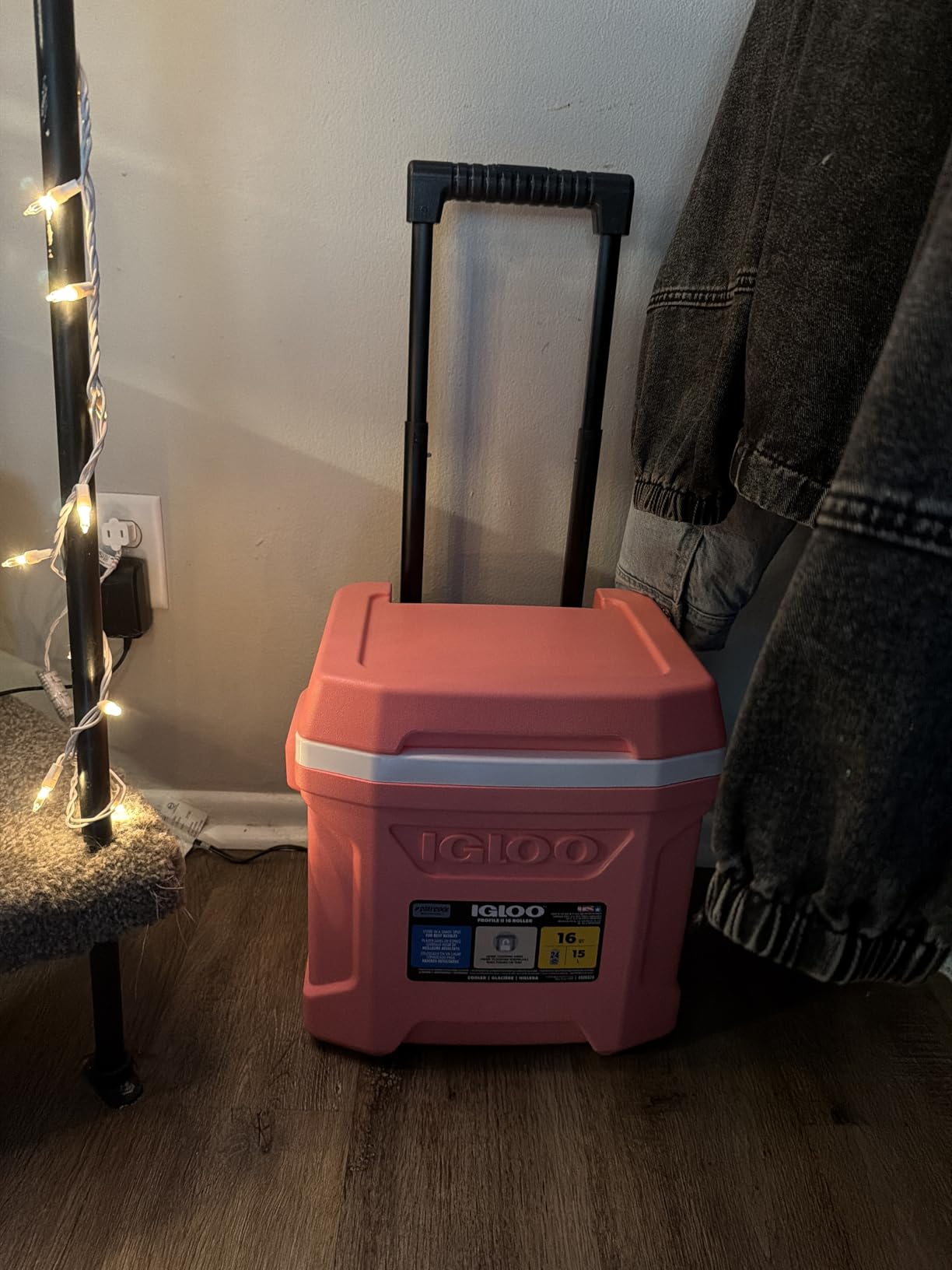 Igloo Hard Coolers | Profile II Series | Insulated Ice Chests | Roller Cooler with Wheels customer photo 1