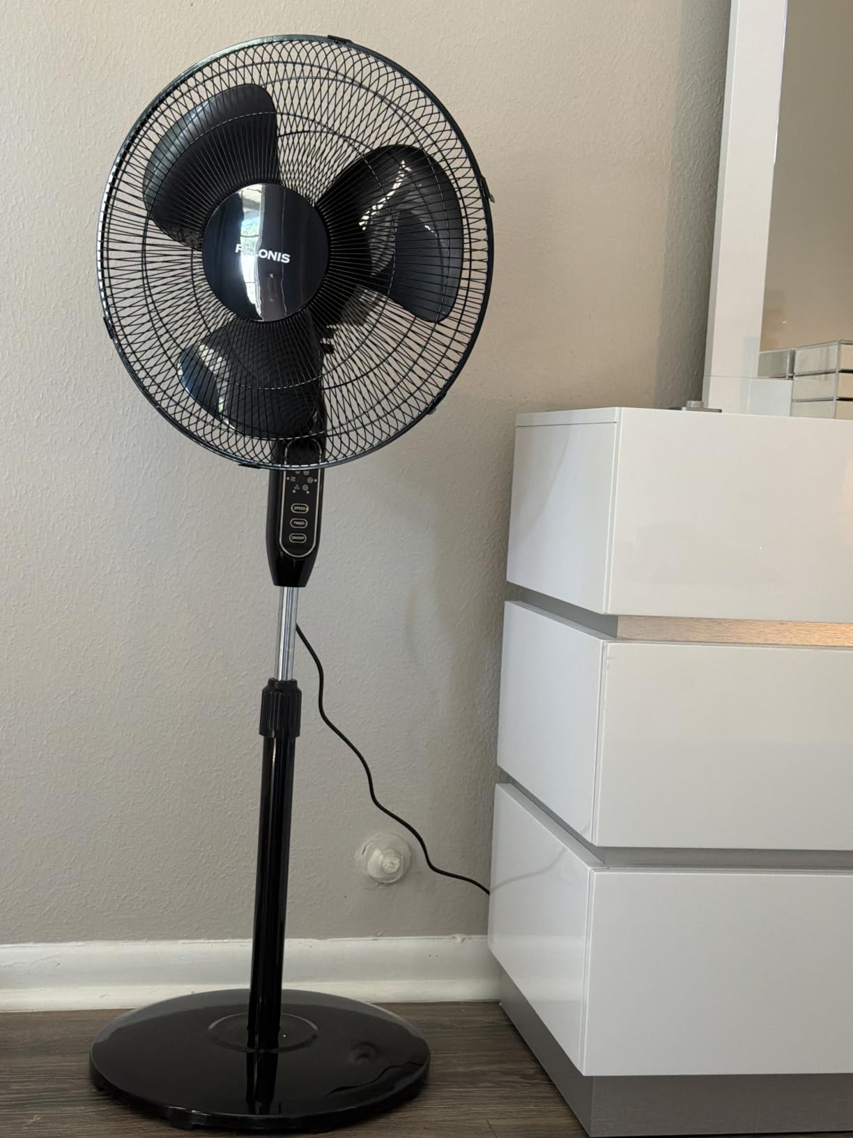 PELONIS 16'' Pedestal Fan for Bedoom, Remote, Standing Fan with 7-Hour Timer, 90° Oscillation, 3-Speeds, Adjustable Height, Electric Cooling Fans for Living Room and Office customer photo 1