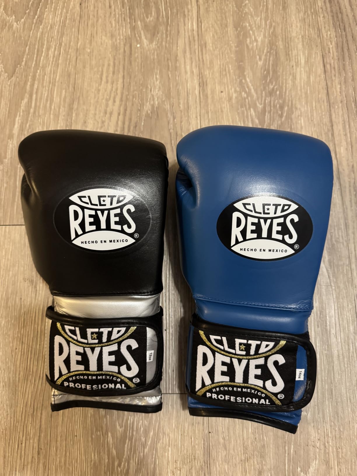 CLETO REYES Training Boxing Gloves with Hook and Loop Closure for Sparring and Heavy Punching Bags, Men and Women, MMA, Kickboxing, Muay Thai customer photo 1