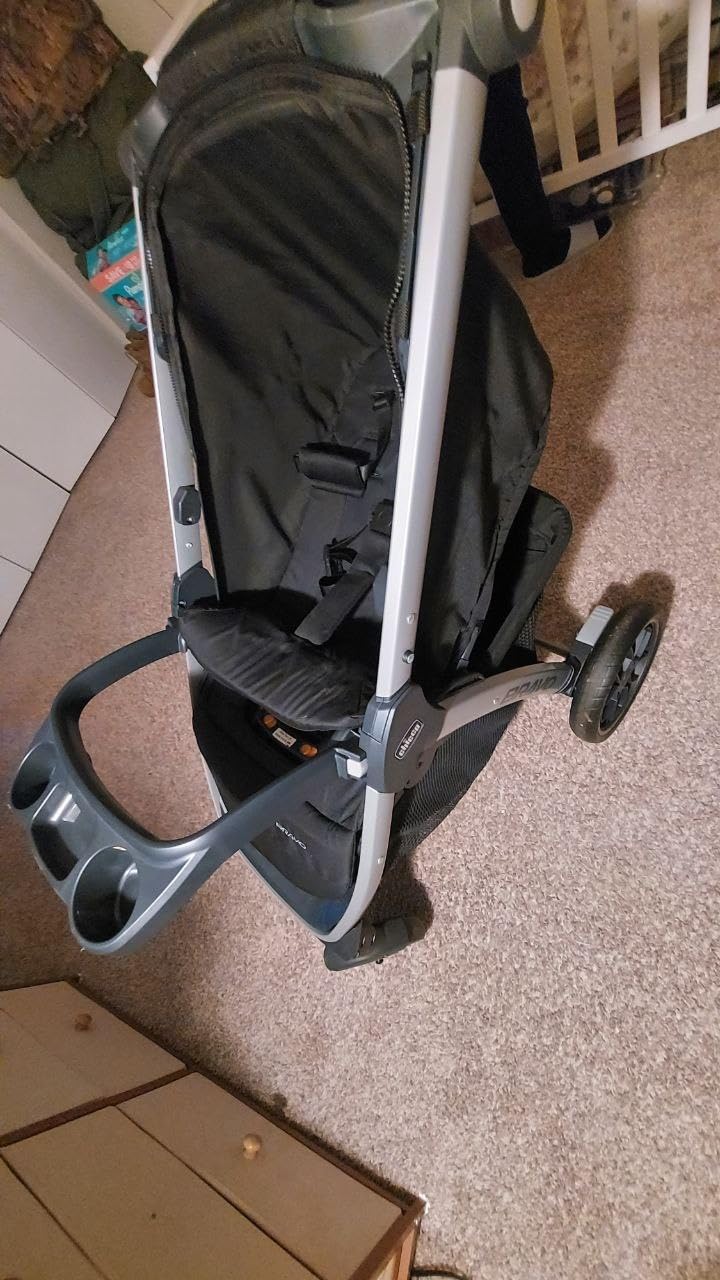 Chicco Bravo 3-in-1 Travel System, Quick-Fold Stroller with Car Seat customer photo 1