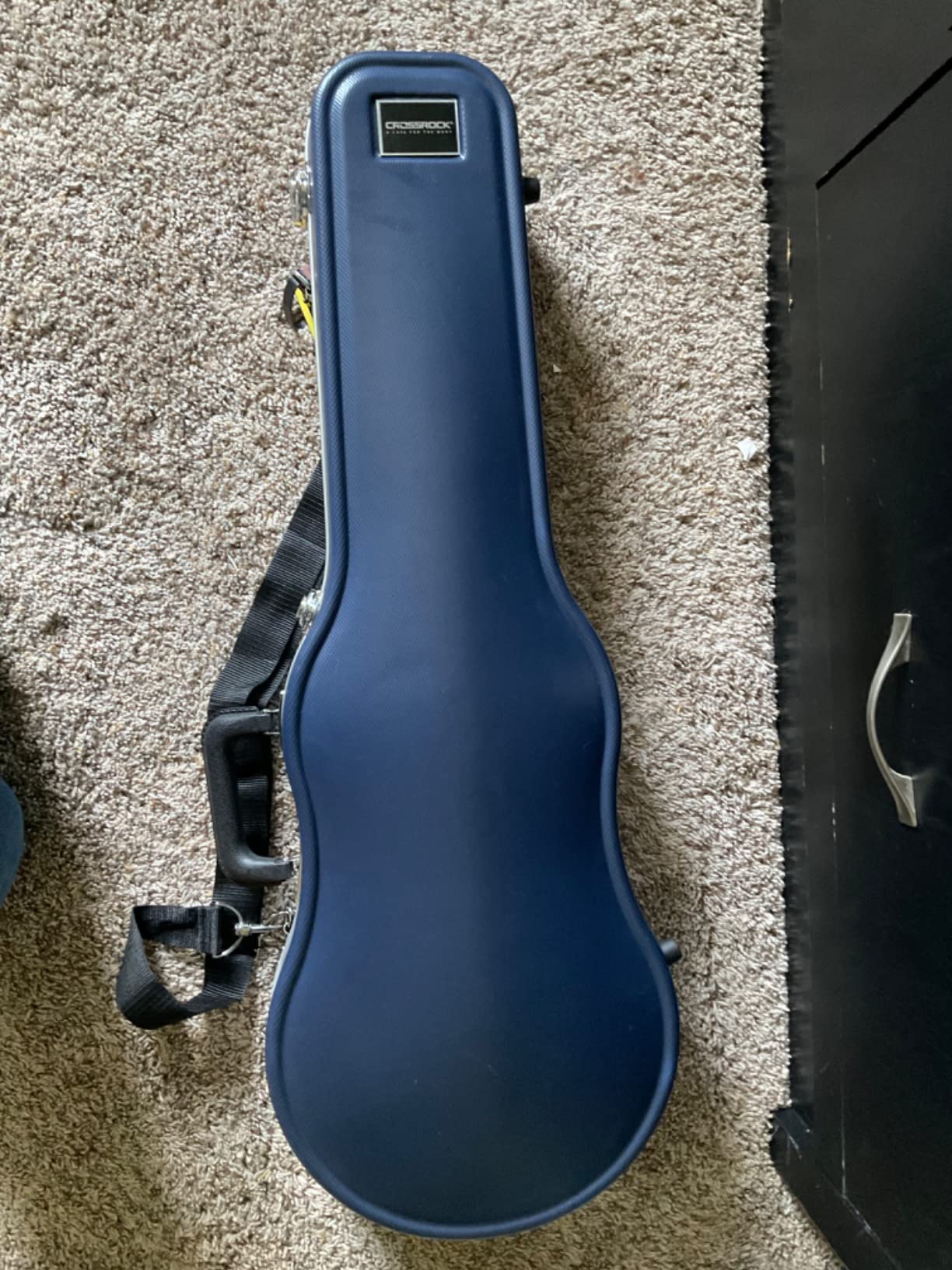 Crossrock, ABS Molded Case-3/4 Size Violin Hard Shell Case, Black (CRA860SVTBK) customer photo 1