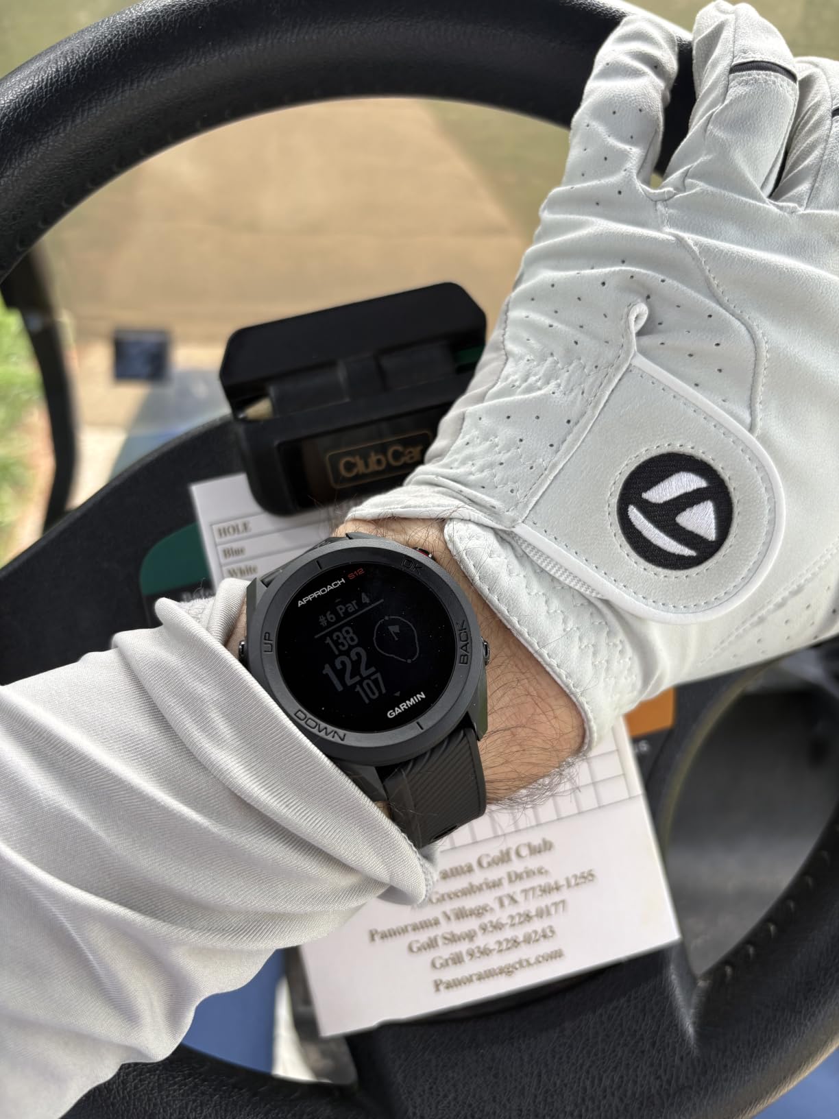 Garmin Approach S12, Easy-to-Use GPS Golf Watch, 42k+ Preloaded Courses, Black customer photo 2