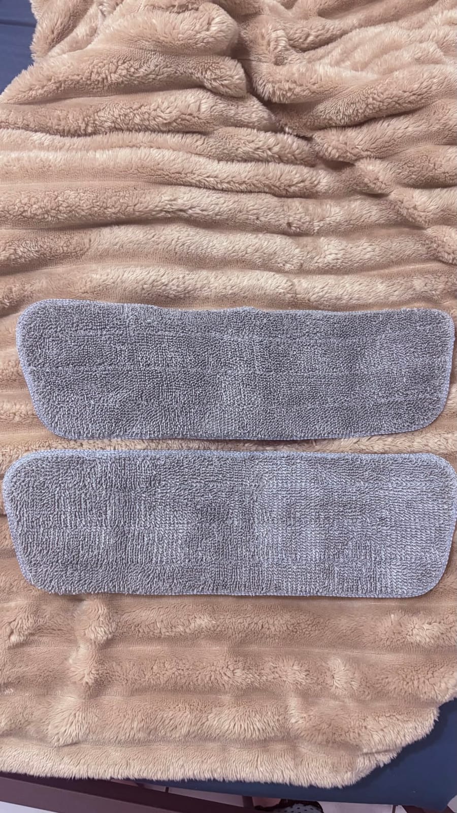 Spray Wet Mops for Floor Cleaning: Hardwood Floor Mop with Sprayer Flat Mop | Remove Pet Hair, 3 Washable Pads, Swivel Head, for Pet Owner Laminate Tiles Vinyl customer photo 1