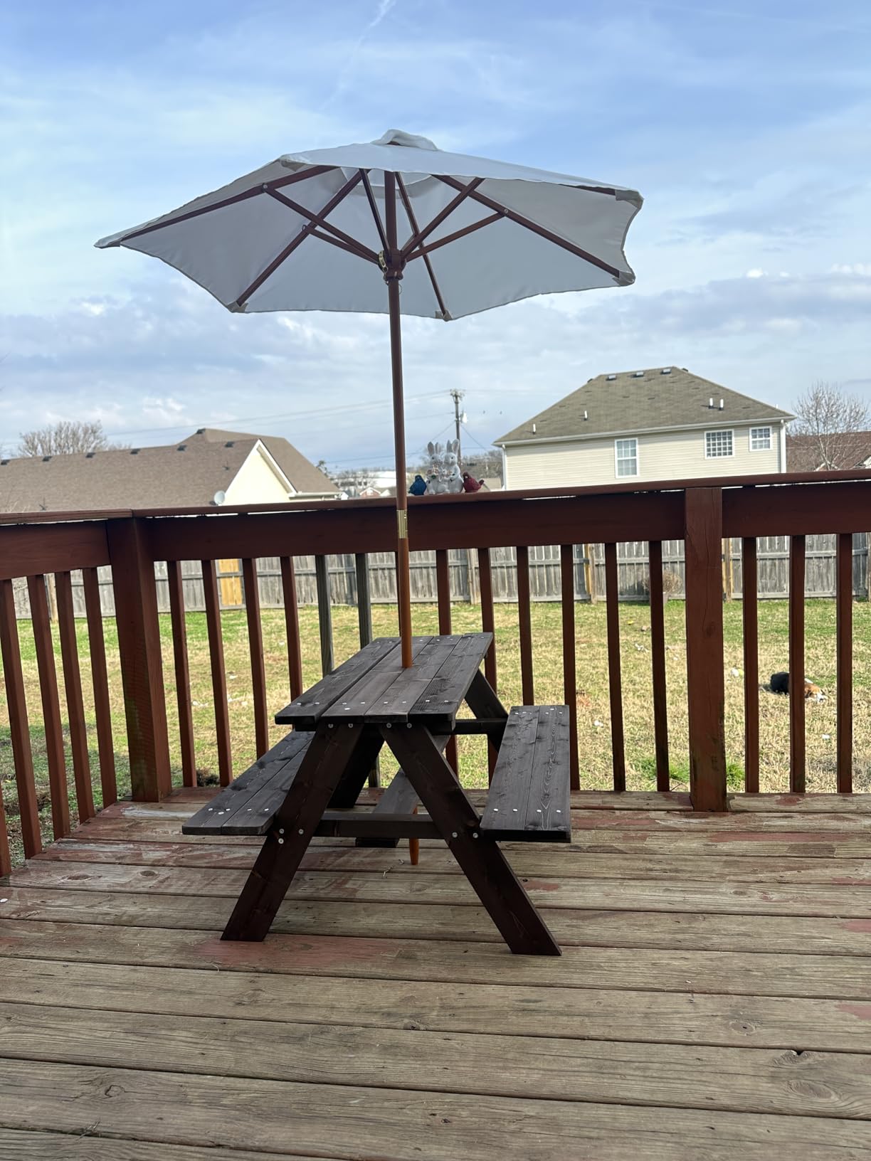 HONEY JOY Kids Picnic Table, Outdoor Wooden Bench Set w/Removable Umbrella, Children Backyard Furniture for Patio Garden, Toddler Picnic Table for Outdoors, Gift for Boys Girls, Walnut customer photo 2