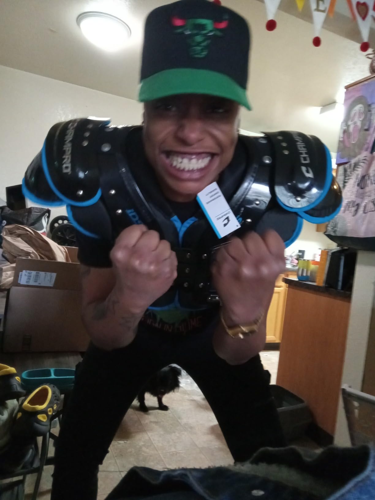 Champro Gauntlet II Football Shoulder Pads customer photo 1
