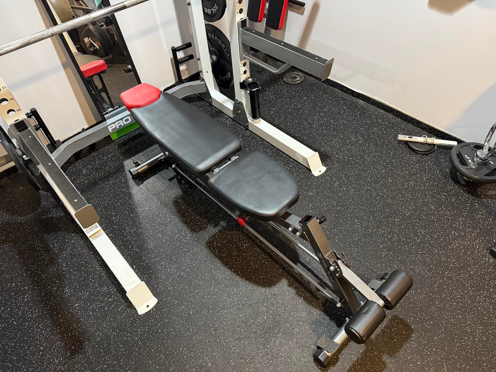 Finer Form Multi-Functional Adjustable FID Weight Bench and Roman Chair | 1,000 Lb Capacity, 23 Settings, Flat Incline Decline for Total Body Workouts, Transport Wheels, Exercise Chart Included customer photo 1