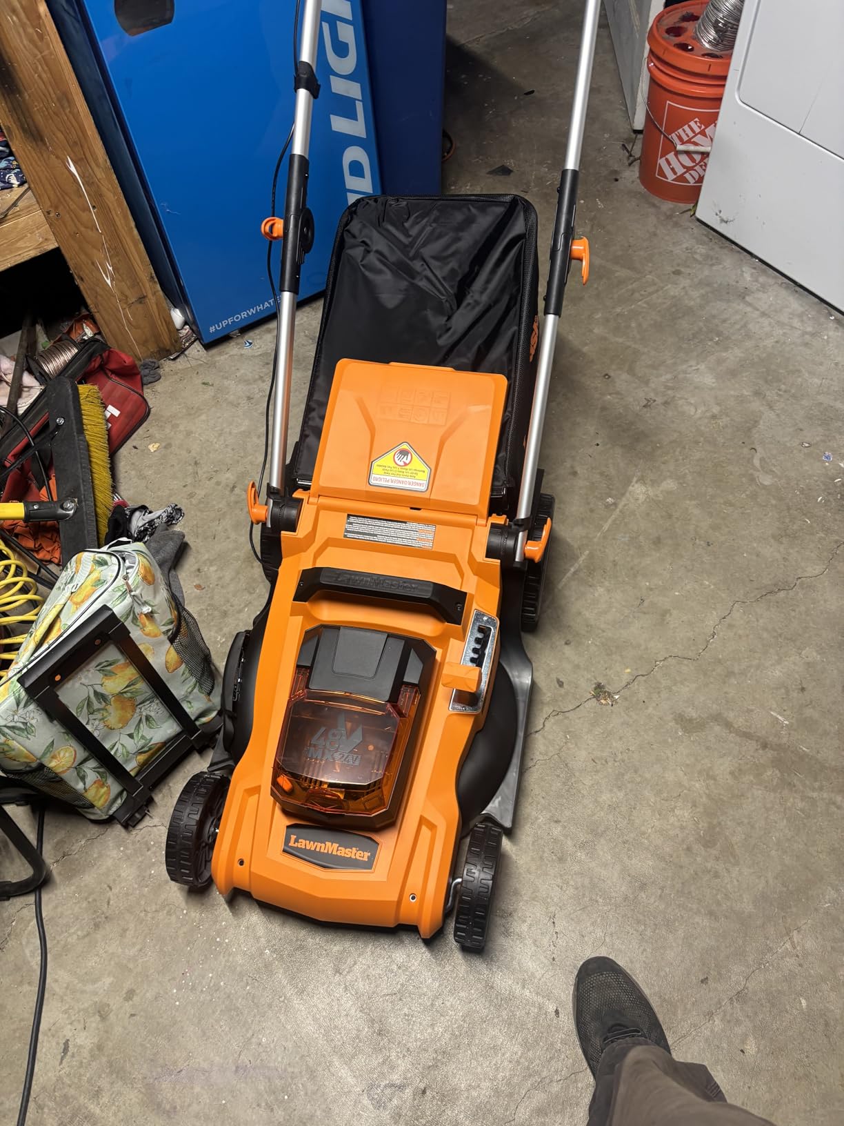 LawnMaster MEB1114K Electric Corded Lawn Mower 15-Inch 11AMP customer photo 2