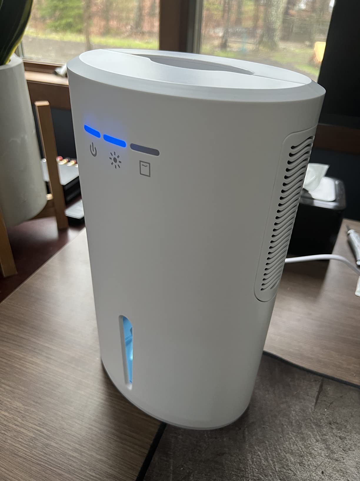 Dehumidifier 68oz(2000ml) Small Dehumidifier with Drain Hose for Up to 650 sq.ft Ultra Quiet Mini Portable Air for Home Basements Bathroom Bedroom Closet Kitchen RV customer photo 2