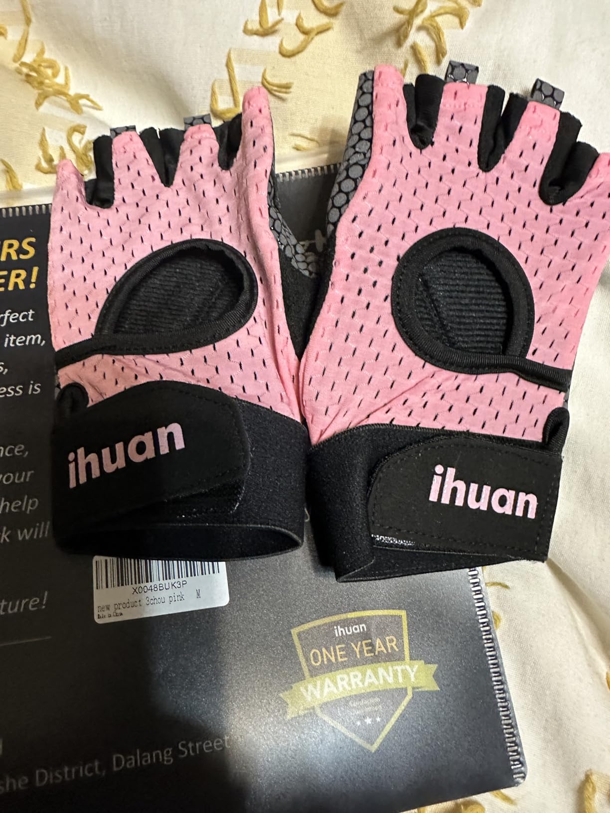 ihuan Breathable Weight Lifting Workout Gym Gloves customer photo 1