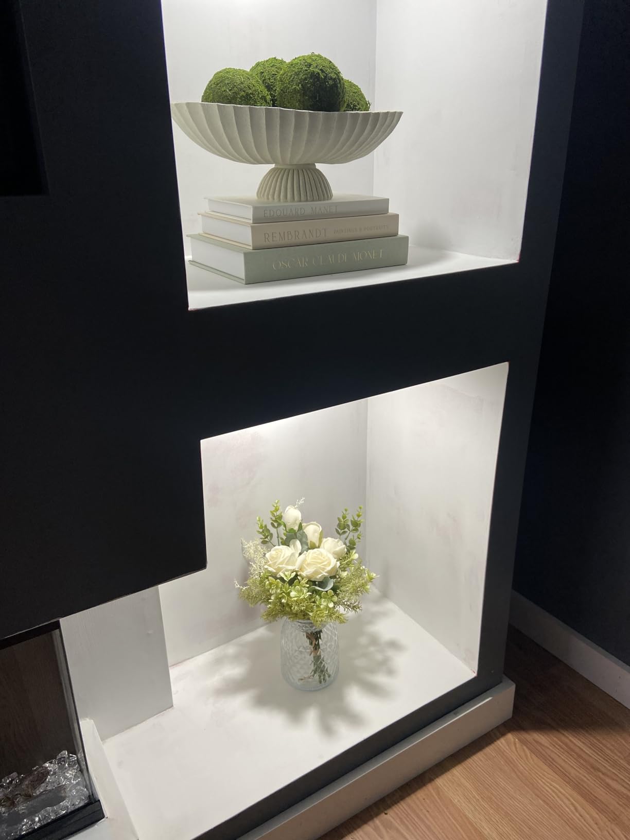 YJ Fake Flowers with Vase, Silk Roses Artificial Flowers in Vase, Faux Flower Plant Arrangement Suitable for Home Office Decoration, Dining Table Centerpiece(White) customer photo 1
