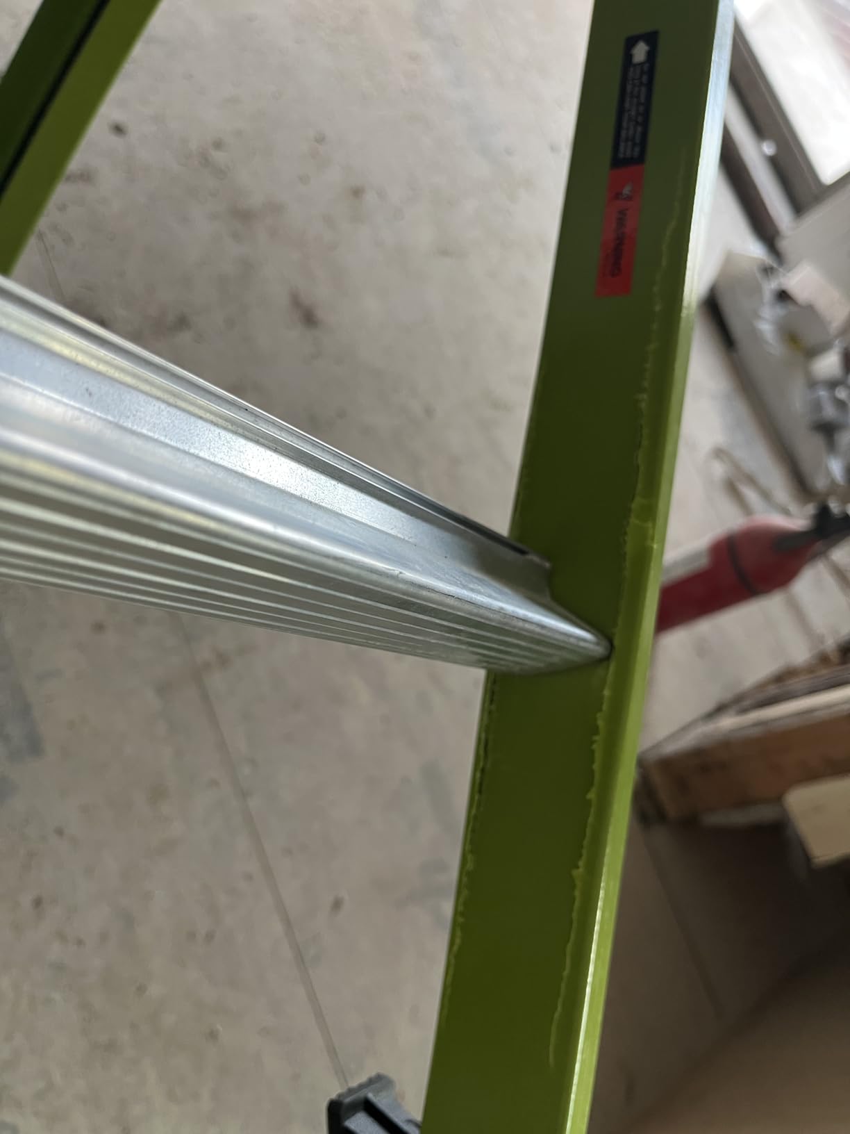 Little Giant King Kombo, 8 ft Fiberglass Multi-Position Ladder, 13908-001 | Pro Multi-Position Ladder, Step/Extension/Leaning Modes, Non-Conductive Fiberglass, Hi-Viz Green, 375 lbs. Weight Capacity customer photo 2