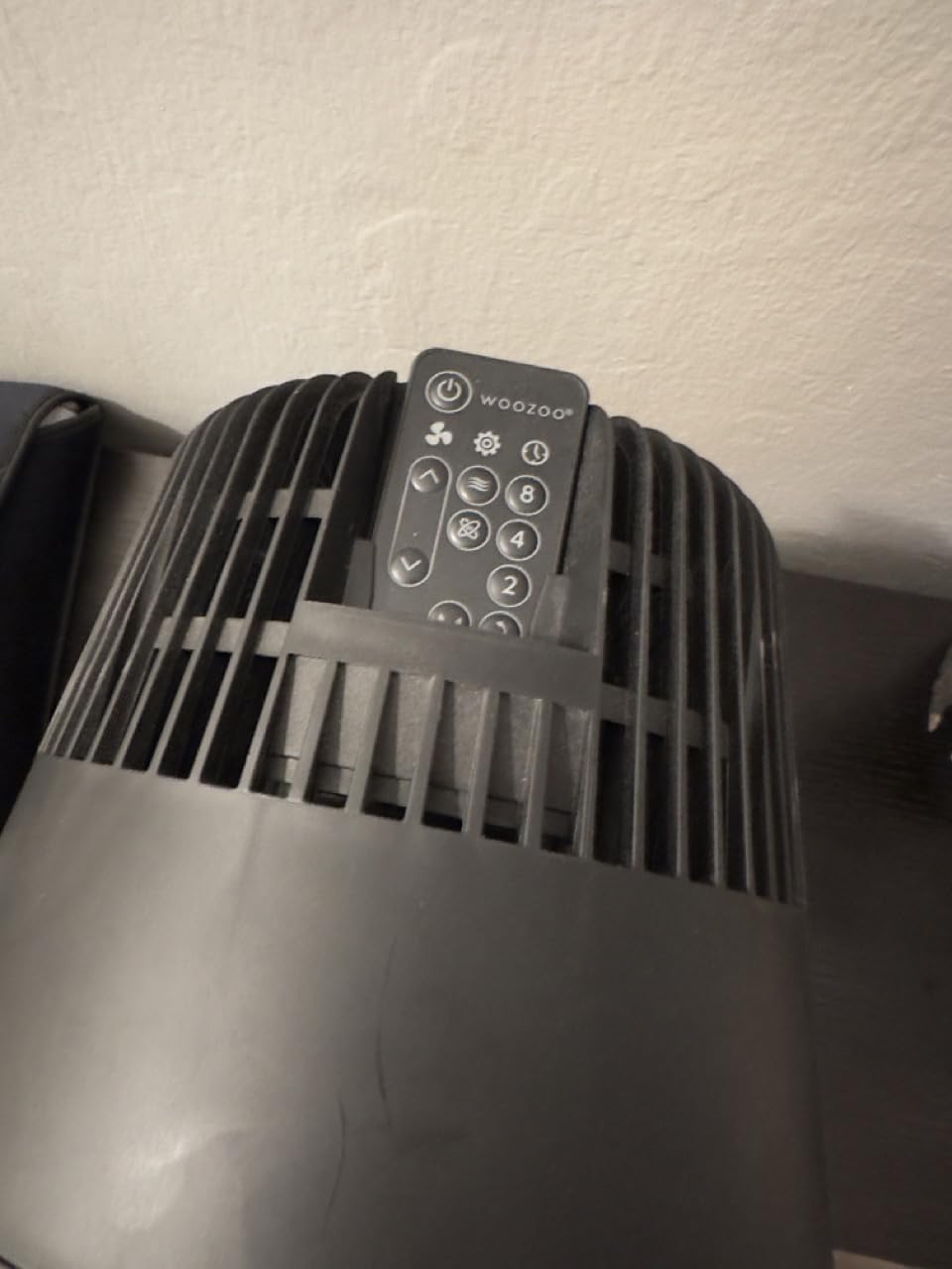 IRIS USA WOOZOO Air Circulator Fan with Remote, Oscillation, 3 Speeds, 52ft Max Air Distance, Adjustable Tilt, Quiet Motor, Small Fan for Bedroom, Office, Dorm, White customer photo 2