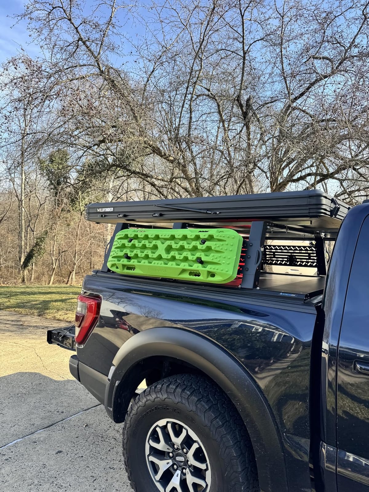 Rhino USA Off-Road Traction Boards (2-Pack) - Sand, Mud & Snow (Black) | Mountable Tire Traction Mats/Recovery Boards for 4x4 Vehicles. Heavy Duty Zipper Bag & Leashes Included. Black customer photo 1