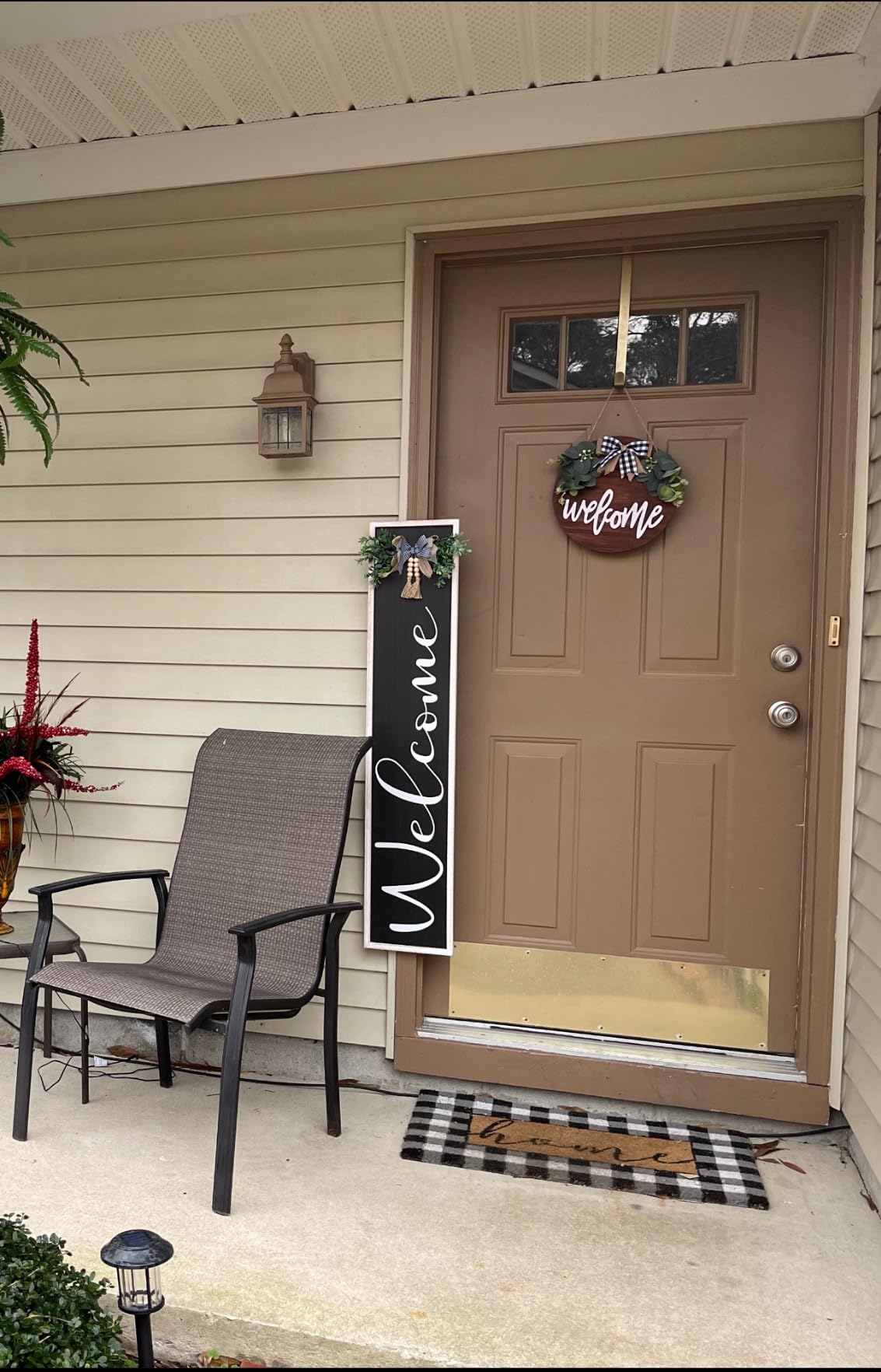 Welcome Sign for Front Door, 12 Inch Round Wood Wreath | Weatherproof Solid Wood, 3D Embossed Letters, Firmly Stapled Greenery & Bow, Anti-Fade & Anti-Warp, Outdoor Porch Decor customer photo 2