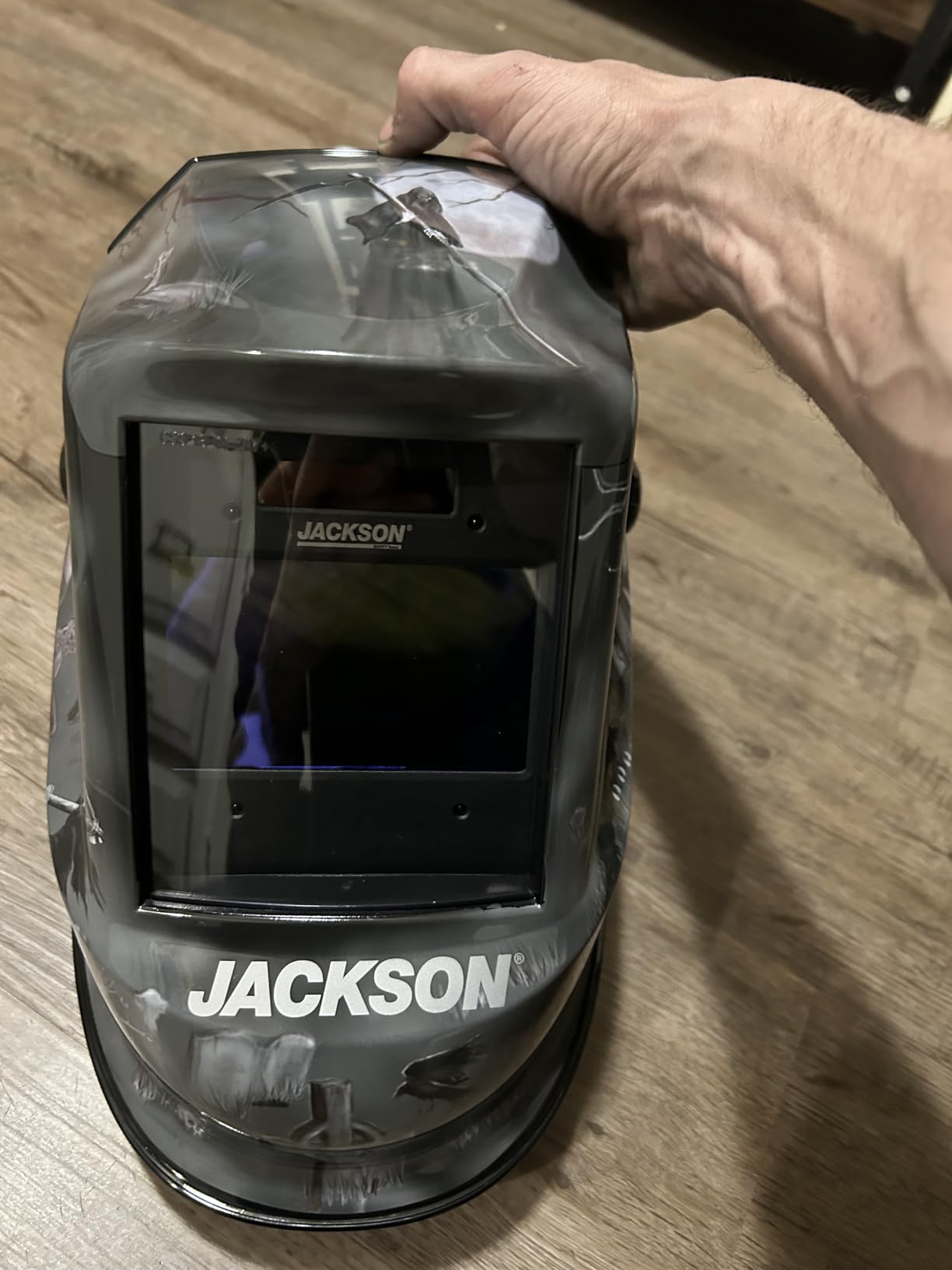 Jackson Safety Premium Graphic Welding Hood with Digital ADF - Ultra Lightweight Auto Darkening Welding Helmet - ANSI Z87.1 (Multiple Styles) customer photo 1
