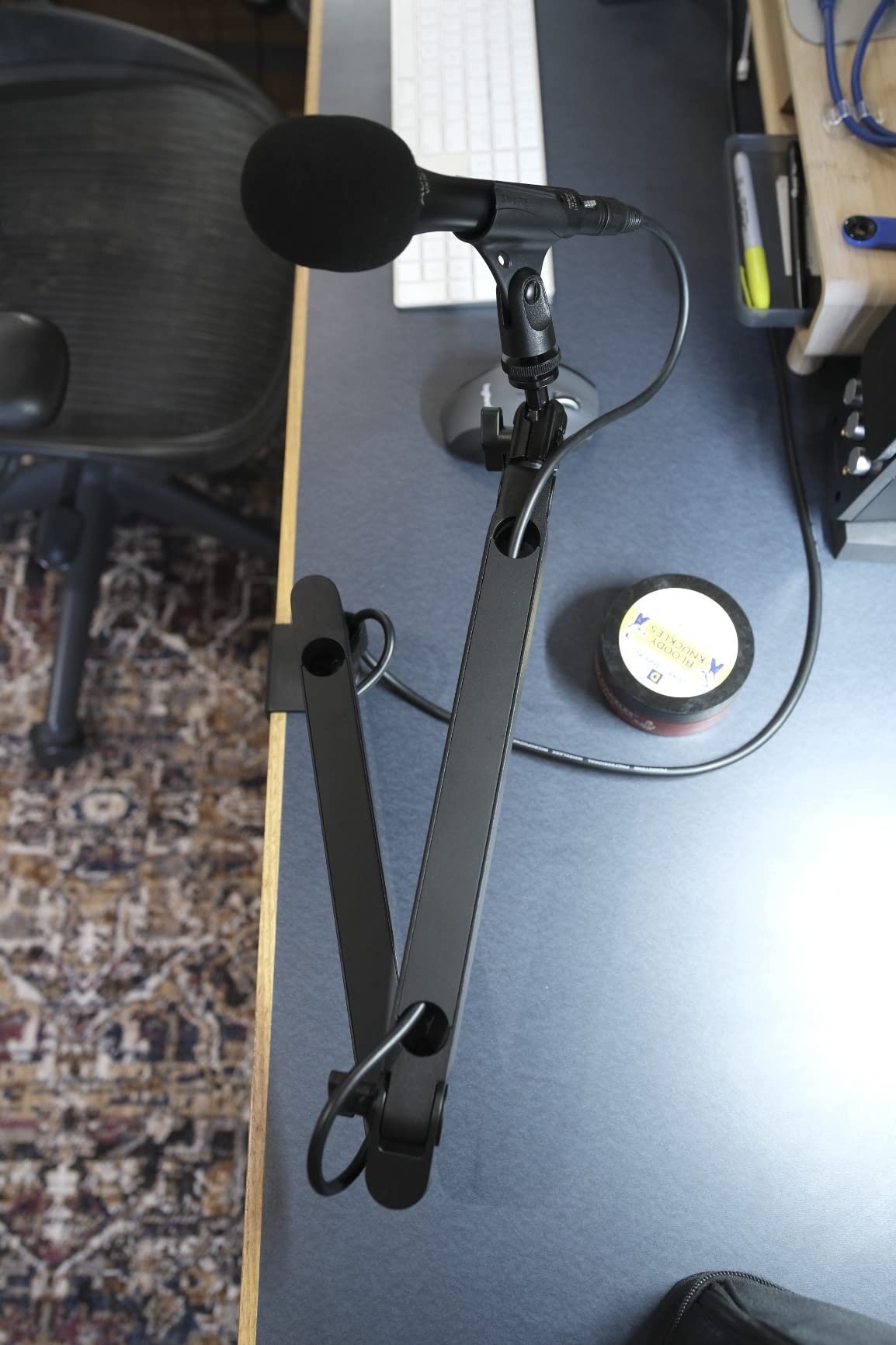 Elgato Wave Mic Arm Low Profile Microphone Boom Arm | Sits below shoulder line, 360-degree rotation, Magnetic cable channels, All-metal build, Fully adjustable mount customer photo 2