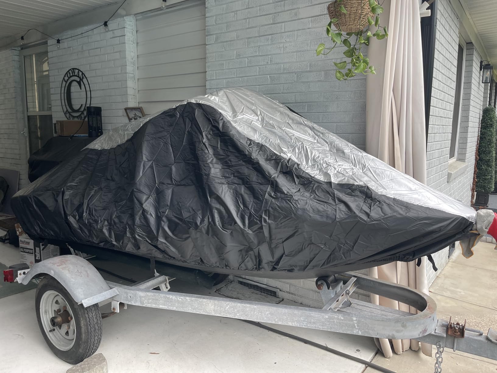 Jet Ski Cover Jetski Cover Compatible with Yamaha Seadoo, Trailerable Jet Ski Covers 2 3 Seater UV Resistant Waterproof Heavy Duty Jetski Covers with 2 Air Vents Suitable for PWC Lengths 115'' to 120