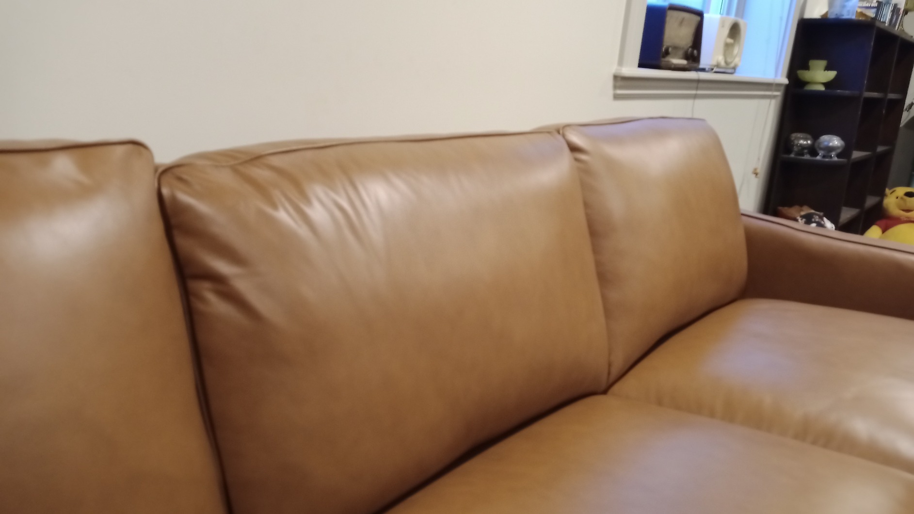 Hydeline Bella Top Grain Leather Sectional (L-Shape, Cognac), Feather Down, Memory Foam and Springs Seating customer photo 1