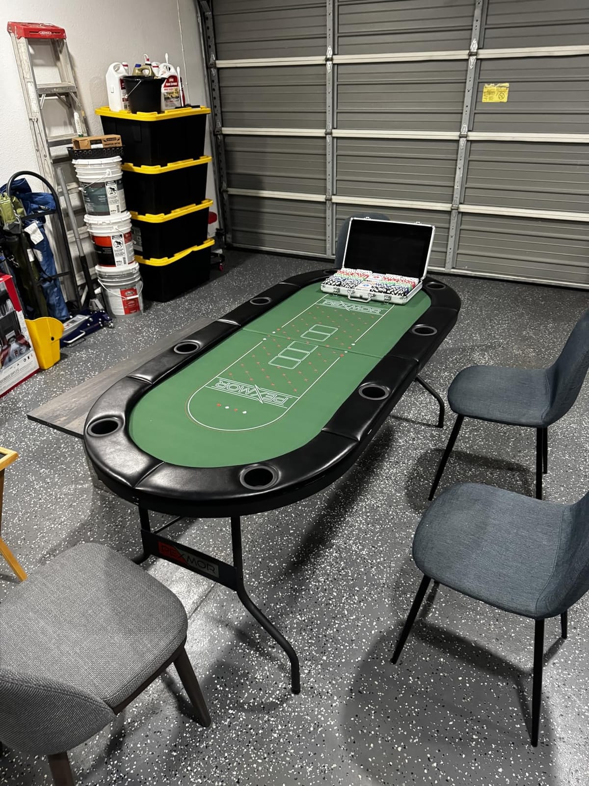 PEXMOR 8 Player Foldable Poker Table, Folding Texas Holden Blackjack Casino Game Table w/Deeper Stainless Steel Cup Holders| Casino-Grade Felt| Water-Resistant Cushioned Rail, Fully Assembled customer photo 1