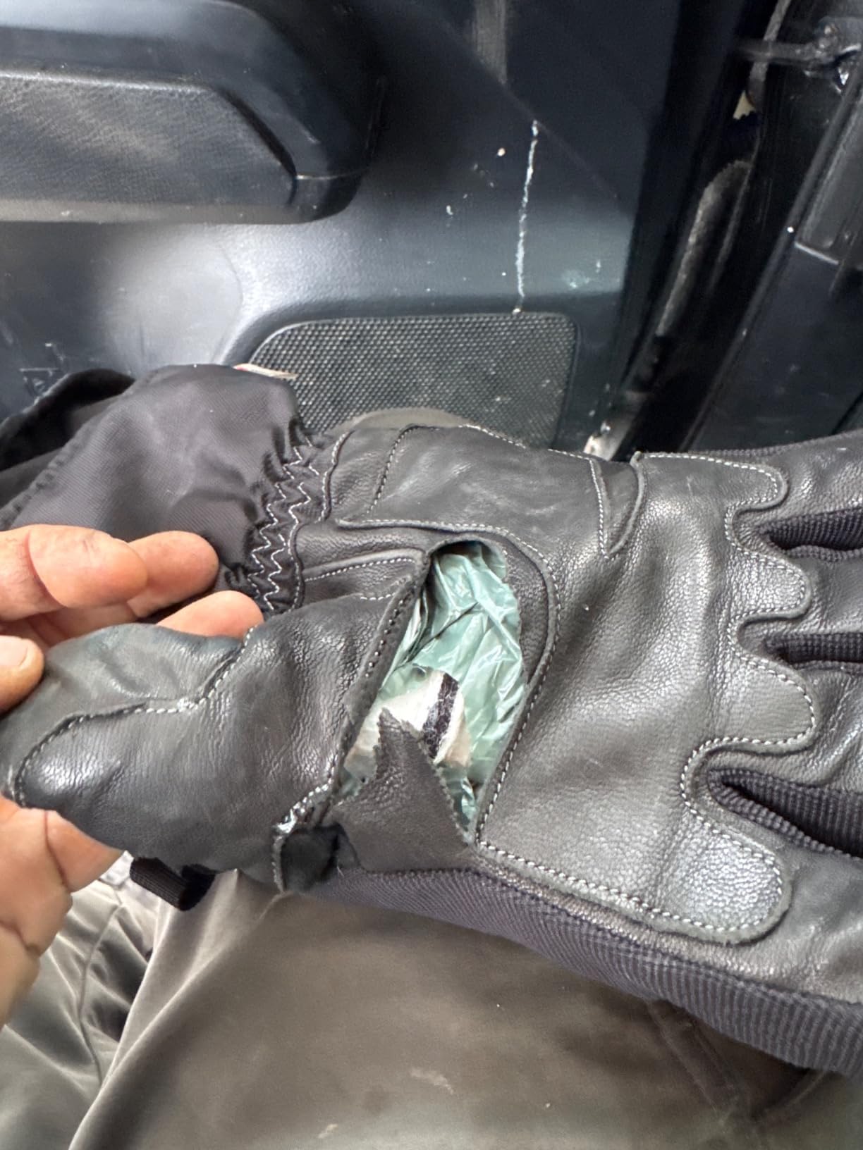 FXR Men's Fuel Winter/Snowmobile Riding Glove customer photo 2