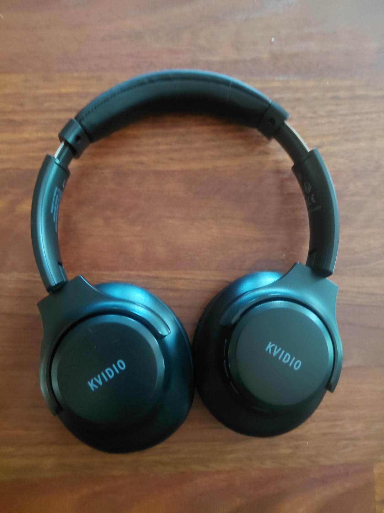KVIDIO Bluetooth Headphones Wireless Over Ear Headsets 65H Playtime | Deep Bass, HiFi Stereo, Bluetooth 6.0, Microphone, Comfortable Fit, Foldable, Lightweight, Low Latency for Travel Home Office customer photo 1