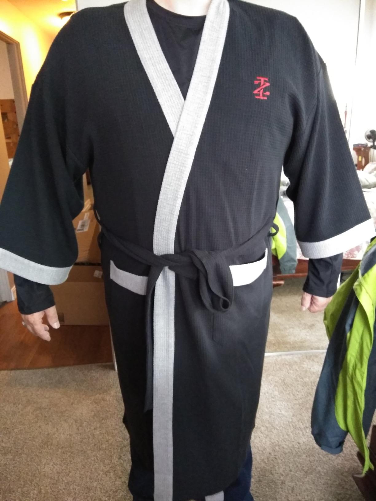 Men's Waffle Knit Kimono Robe customer photo 2