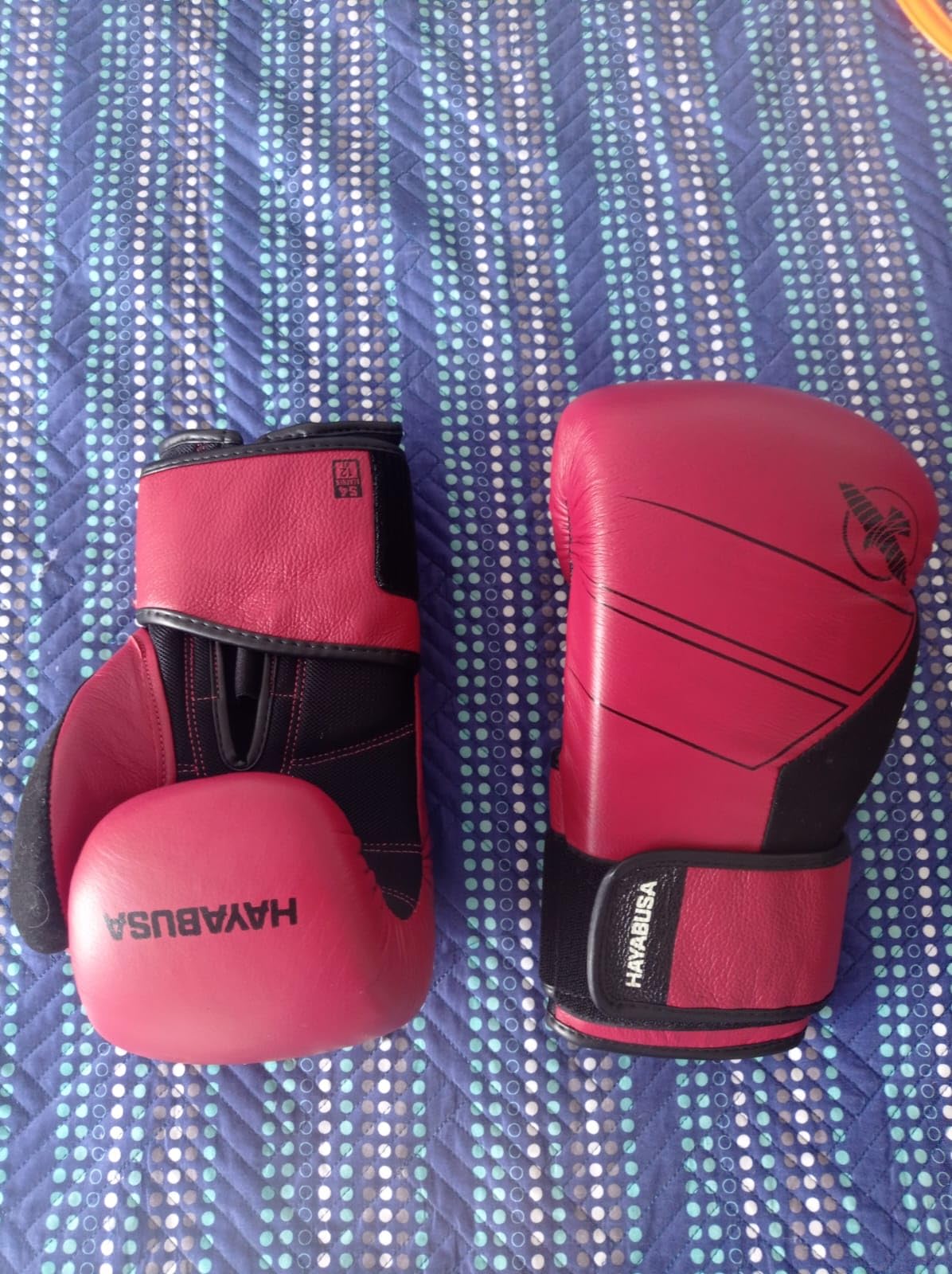 Hayabusa S4 Leather Boxing Gloves | 12oz Boxing Gloves, Muay Thai Gloves, Kickboxing Gloves, Leather Training Gloves, Men and Women, 16oz Boxing Gloves customer photo 1